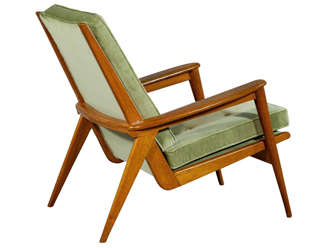 Pair of Vintage Mid-Century Modern Parlor Armchairs For Sale 7