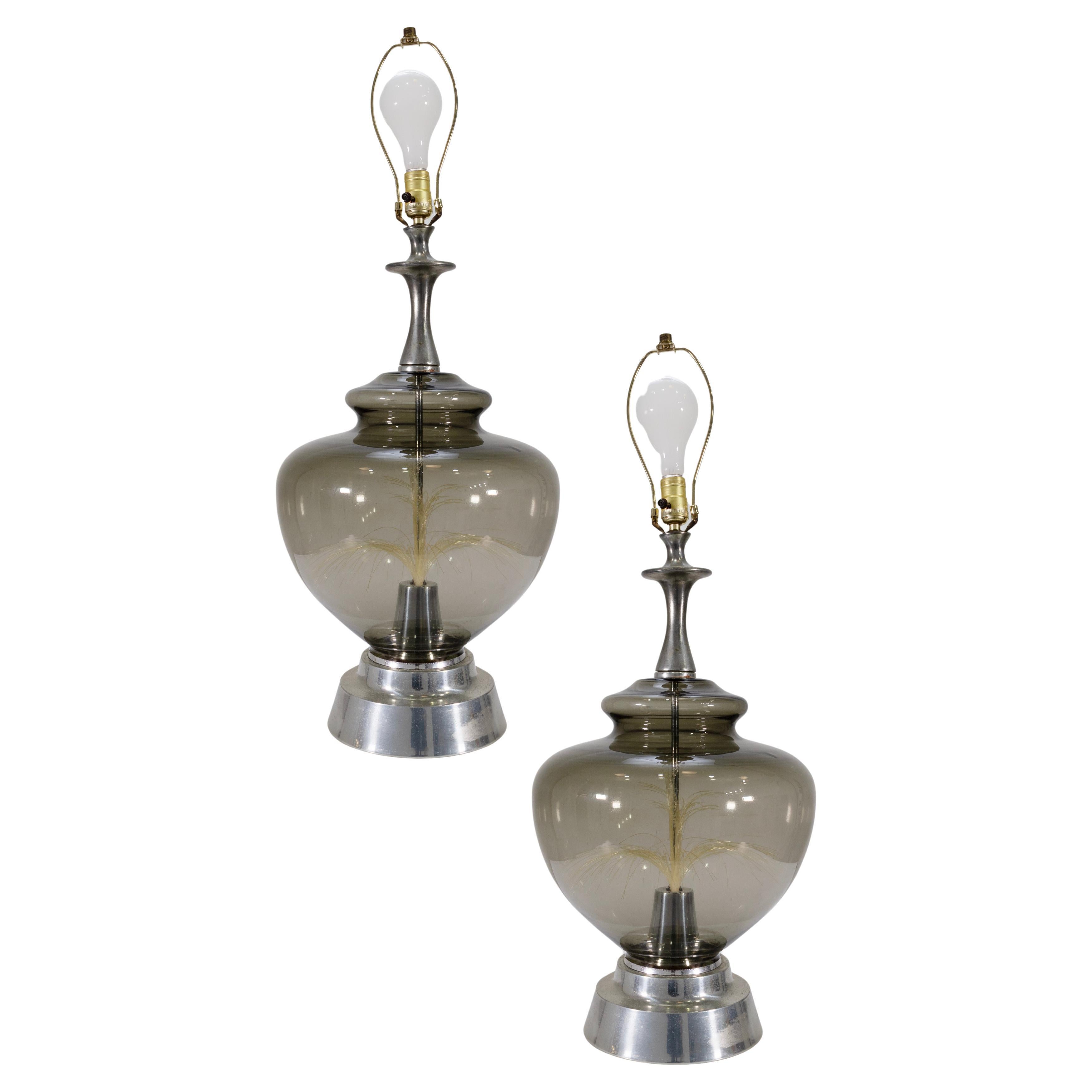 Coppia di lampade rotonde in fibra ottica fumé e cromo d'epoca della metà del secolo scorso
