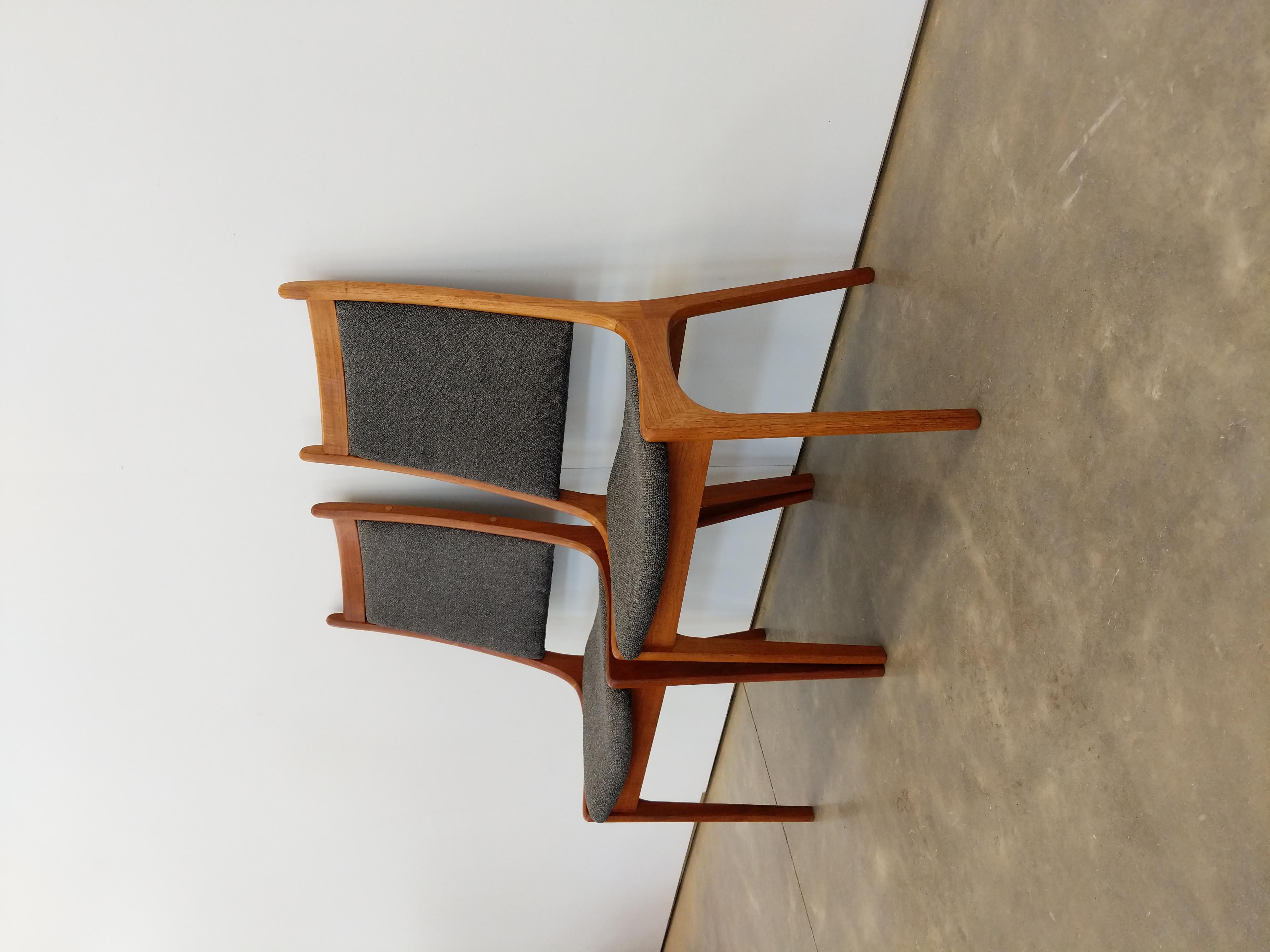 Pair of Vintage Mid Century Modern Teak Dining Chairs by Nordic Furniture 1