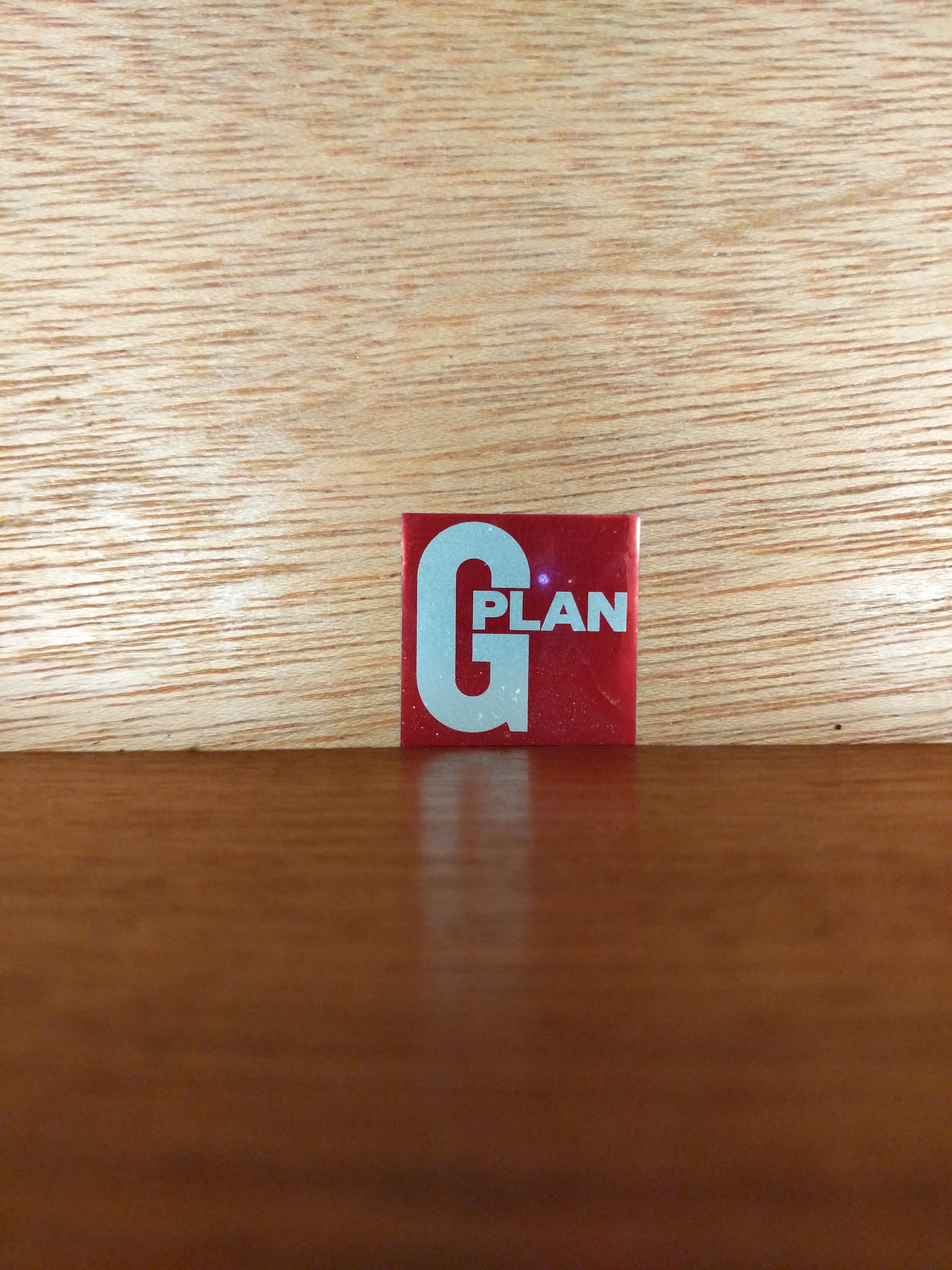 Ein Paar Vintage Mid Century Modern Teak Nachttische von G-Plan im Angebot 1