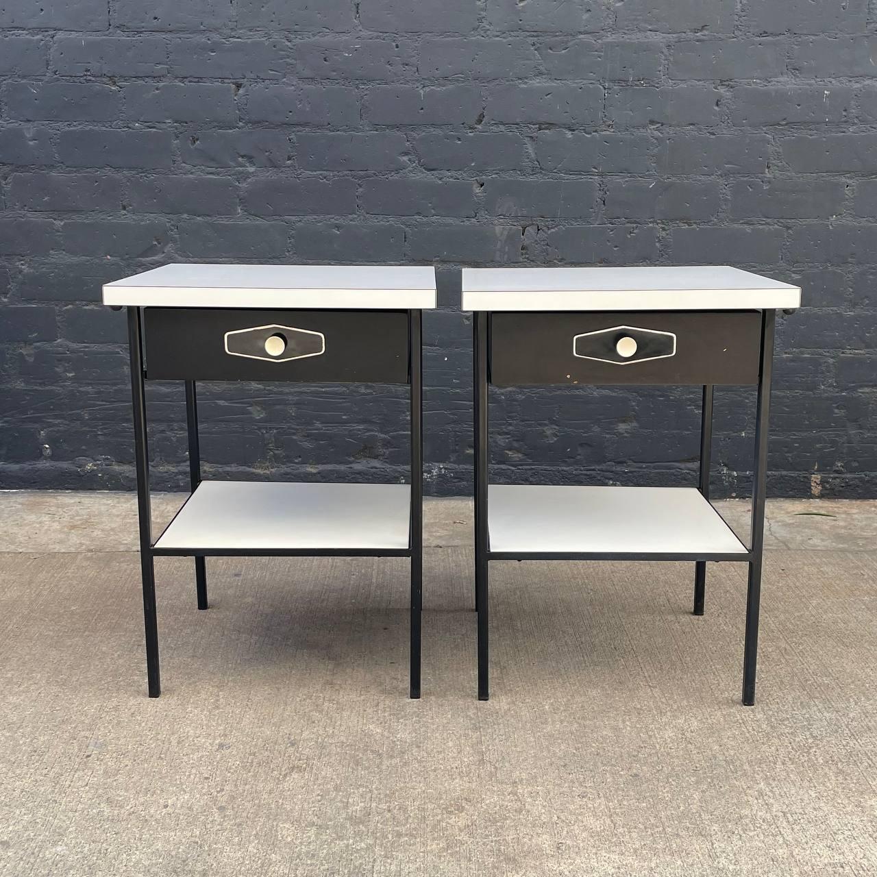Pair of Vintage Mid-Century Modern Two-Tier Night Stands In Good Condition For Sale In Los Angeles, CA