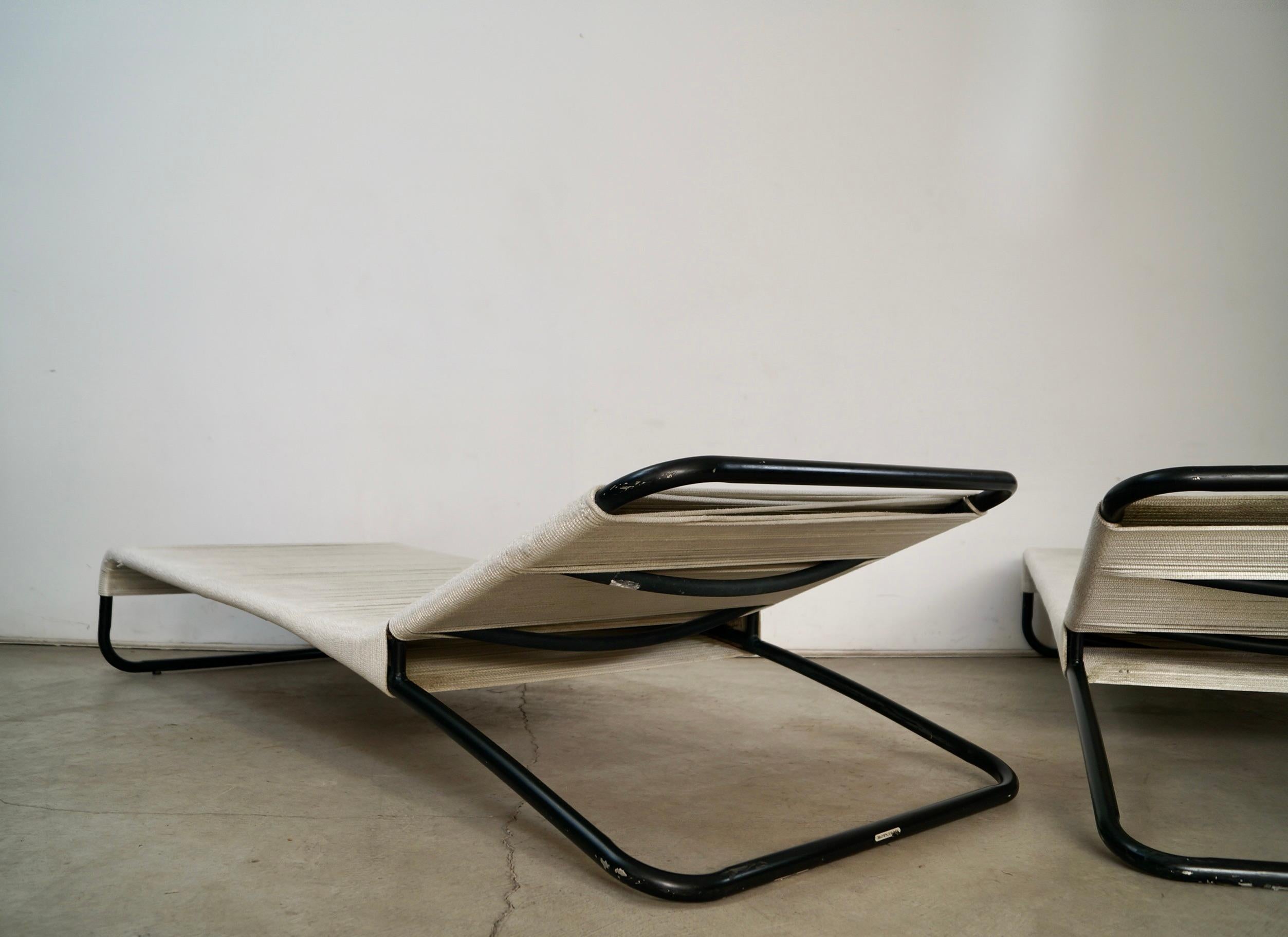 Coppia di sedie da giardino vintage di metà secolo Van Keppel, con chaise longue per esterni In condizioni buone in vendita a Burbank, CA