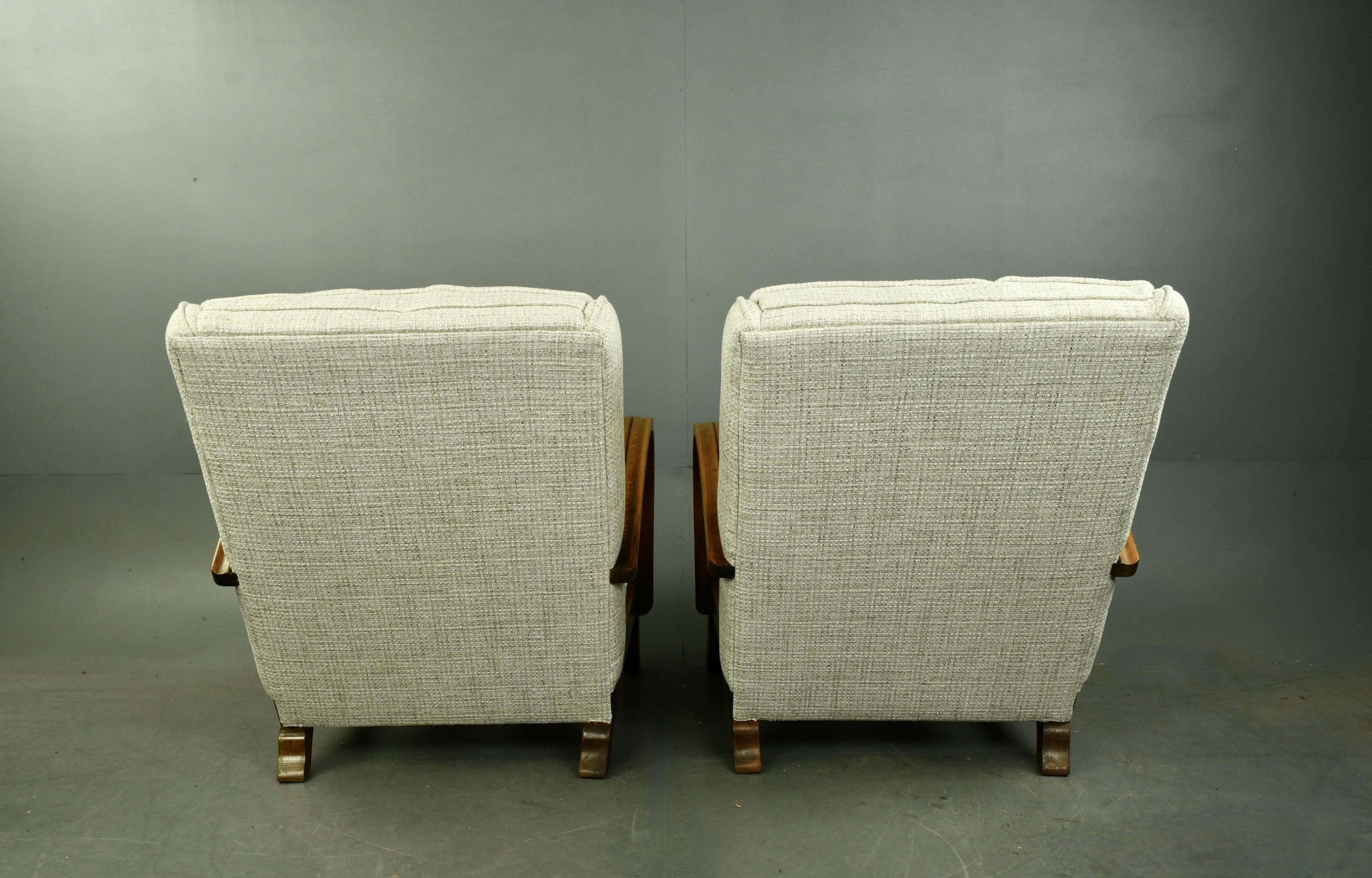 Paire de fauteuils rétro vintage du milieu du siècle dernier  Bon état - En vente à Chelmsford, GB