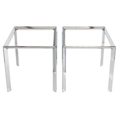 Paire de tables d'appoint vintage du milieu du siècle en chrome et verre, circa 1970