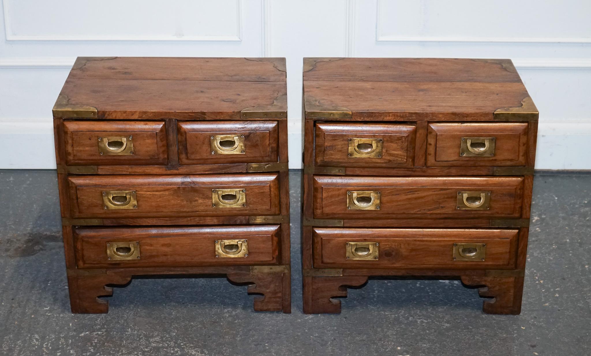 Hand-Crafted PAIR OF VINTAGE MILITARY CAMPAIGN BEDSIDE TABLES BRASS NiGHTSTANDS For Sale