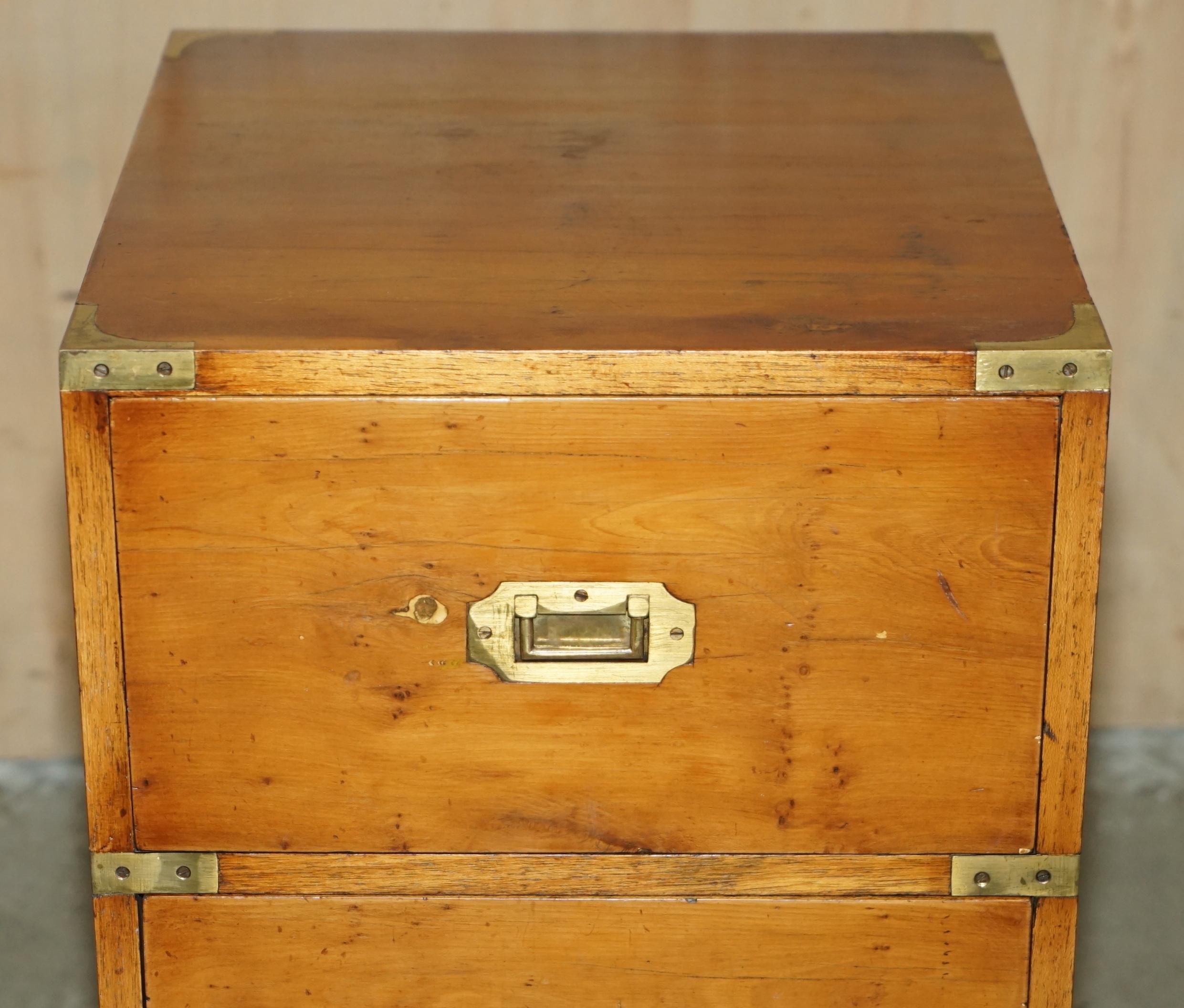 PAIR OF ViNTAGE MILITARY CAMPAIGN BURR YEW WOOD BEDSIDE END LAMP TABLE DRAWERS 6