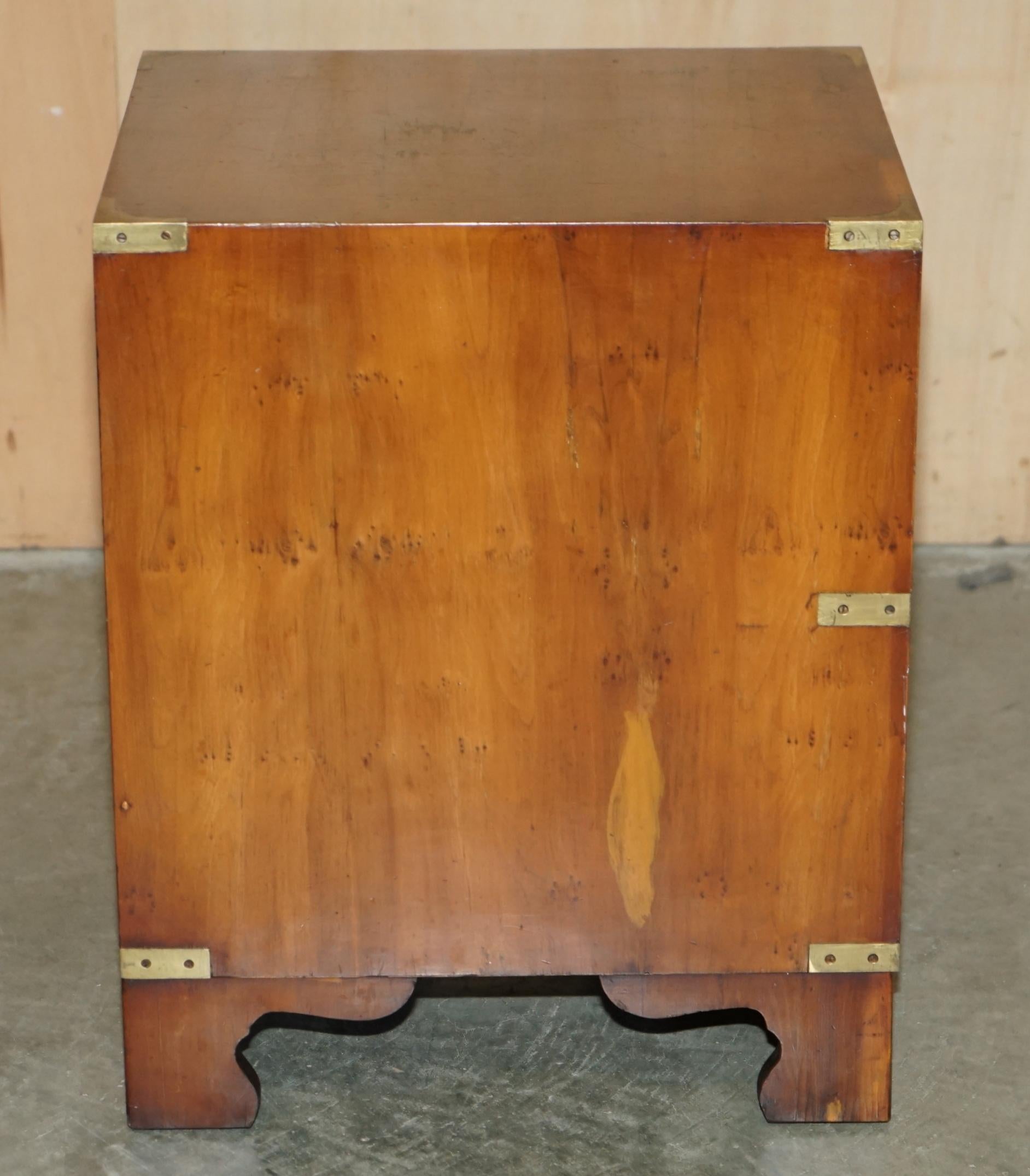 PAIR OF ViNTAGE MILITARY CAMPAIGN BURR YEW WOOD BEDSIDE END LAMP TABLE DRAWERS 7