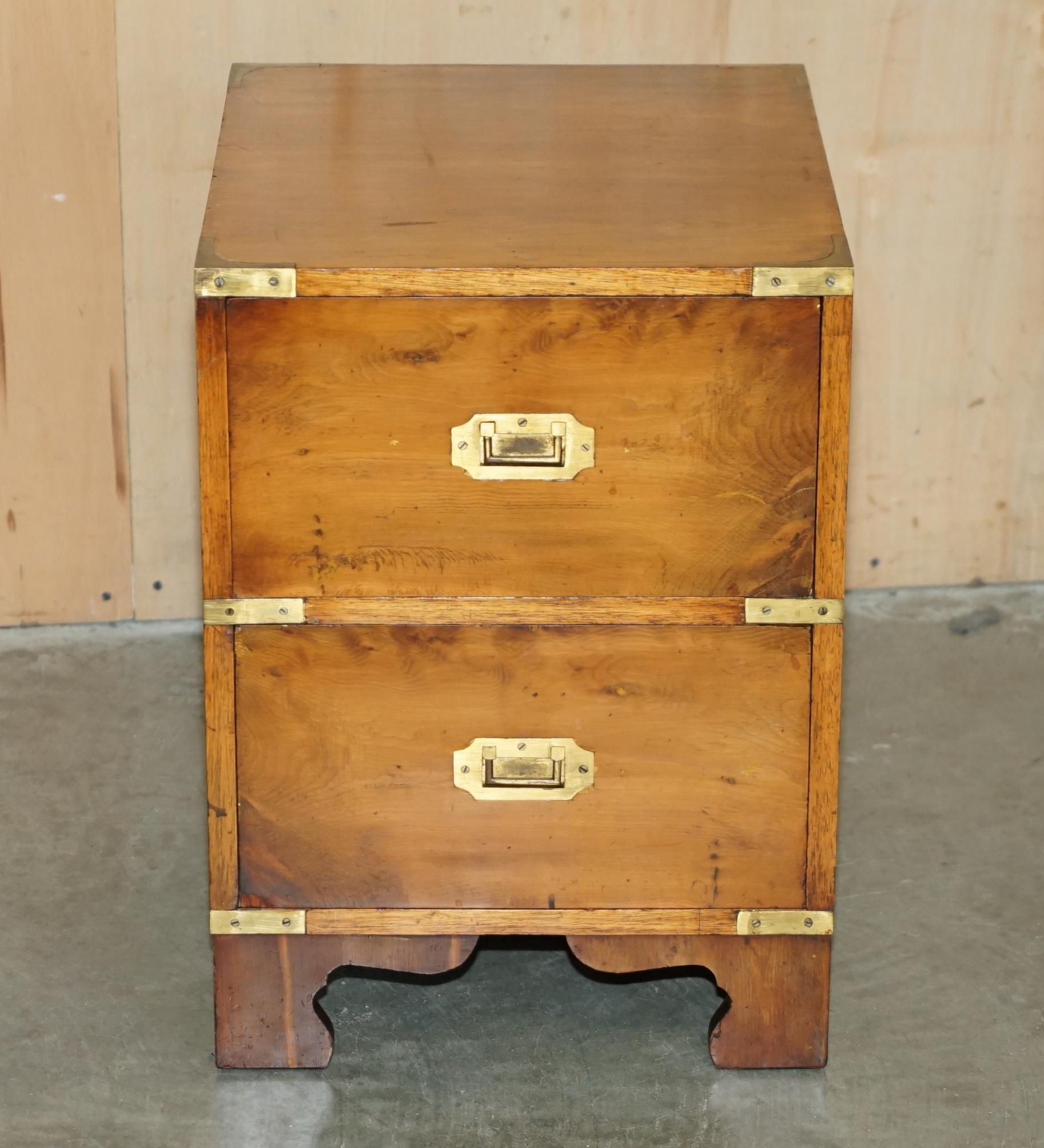 Campaign PAIR OF ViNTAGE MILITARY CAMPAIGN BURR YEW WOOD BEDSIDE END LAMP TABLE DRAWERS