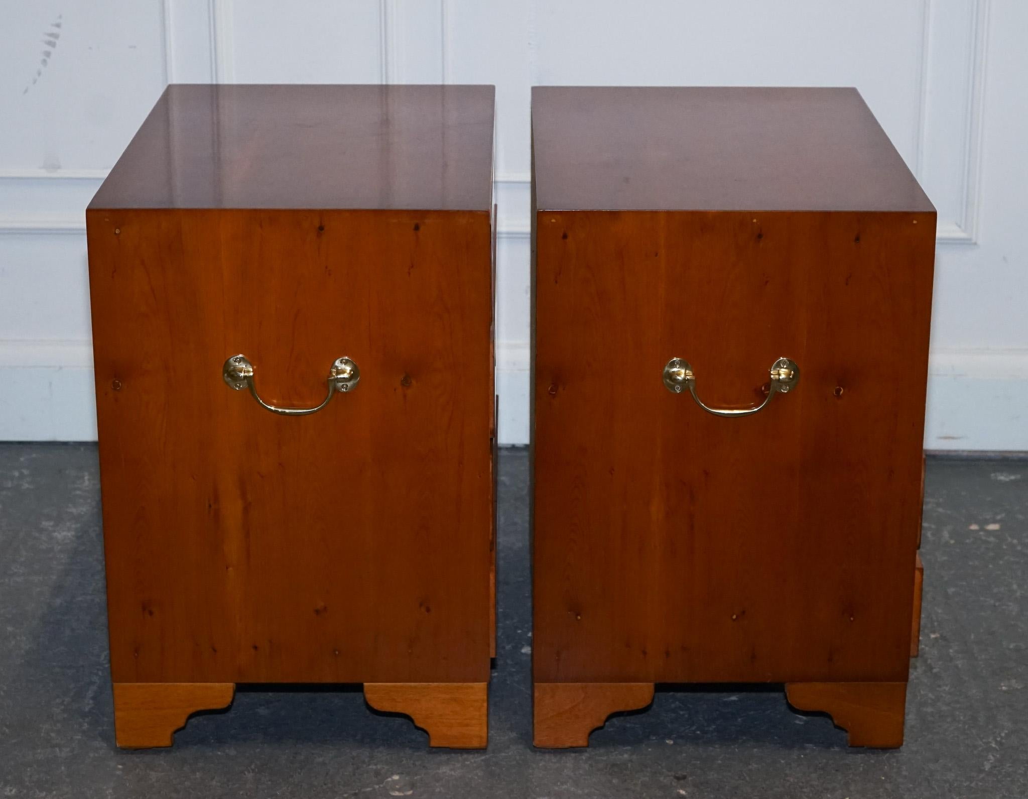 Yew PAIR OF VINTAGE MILITARY CAMPAiGN YEW WOOD CHEST OF DRAWERS END TABLES For Sale