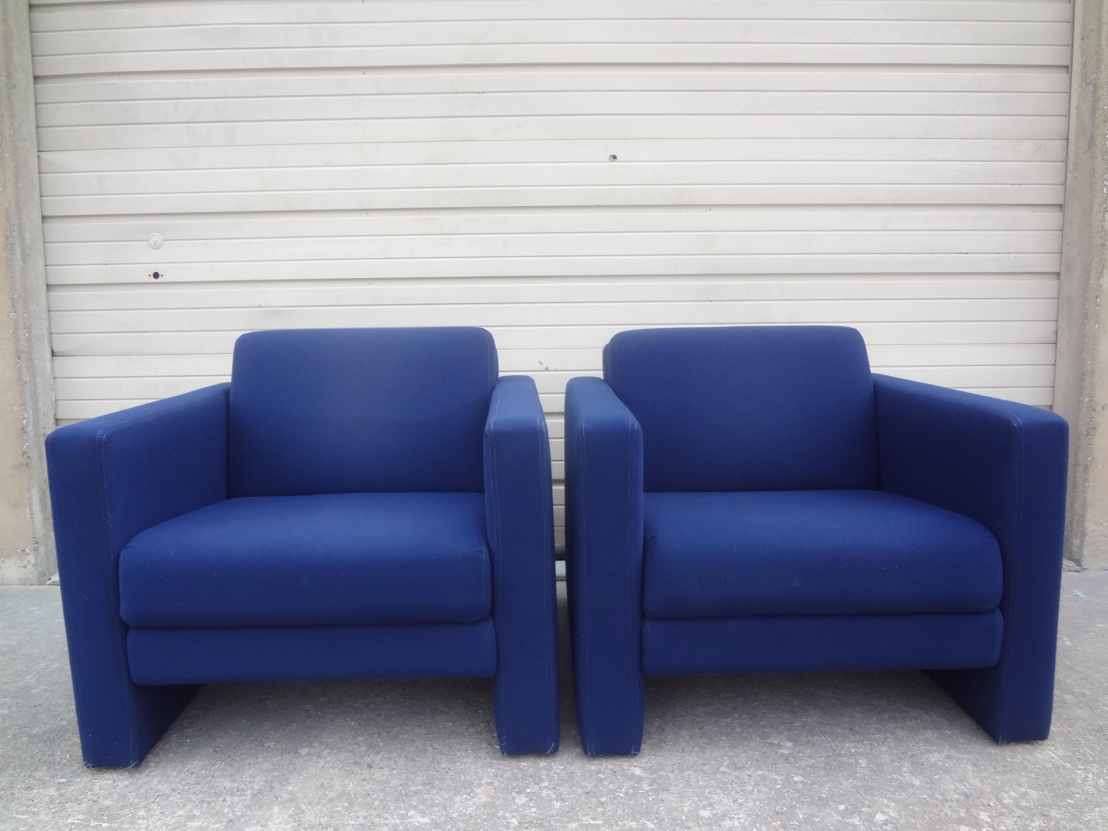 Pair of Vintage Milo Baughman Style Club Chairs 1