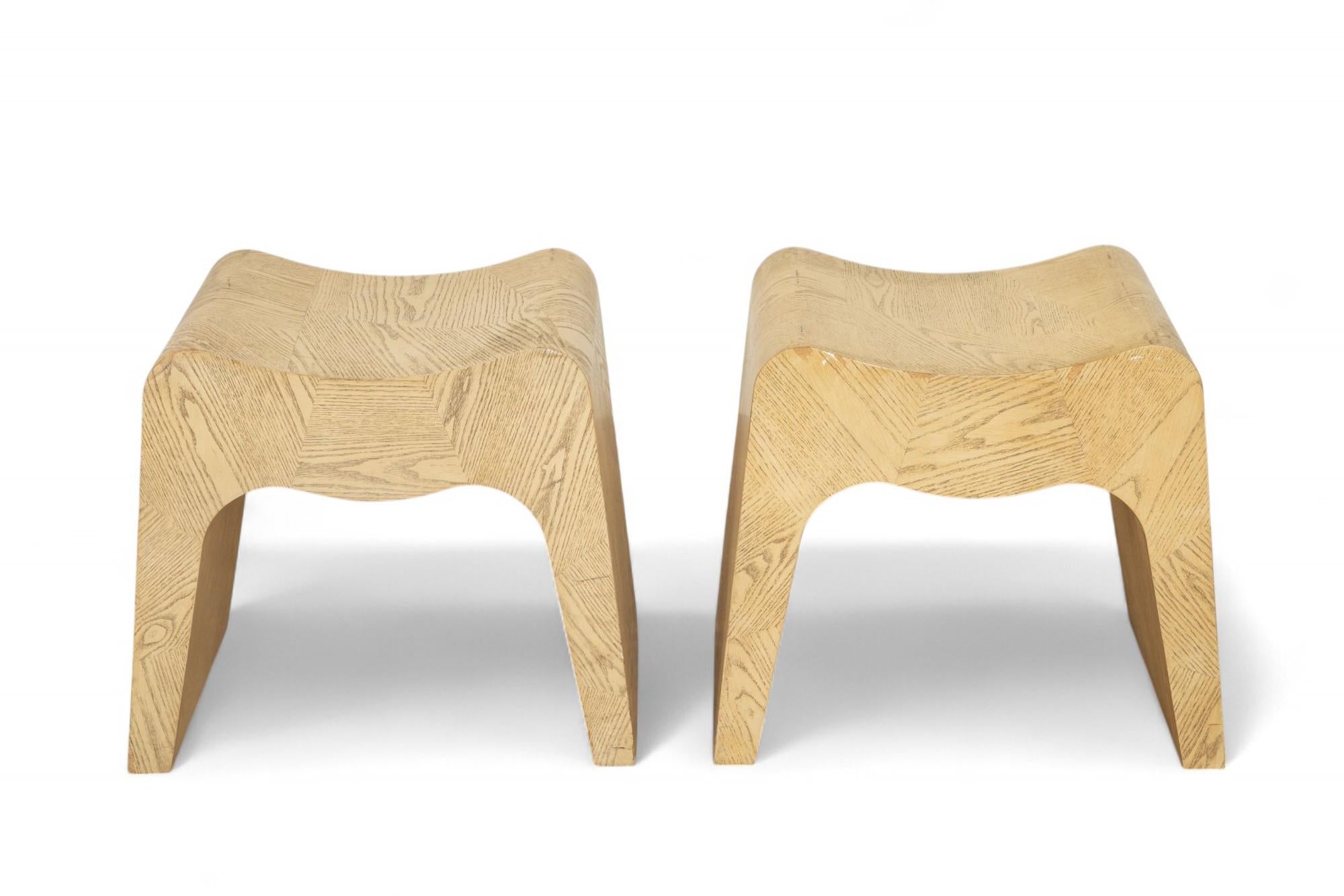 Post-Modern Pair of Vintage Minimalist Cerused Oak Stools, USA 1980s For Sale