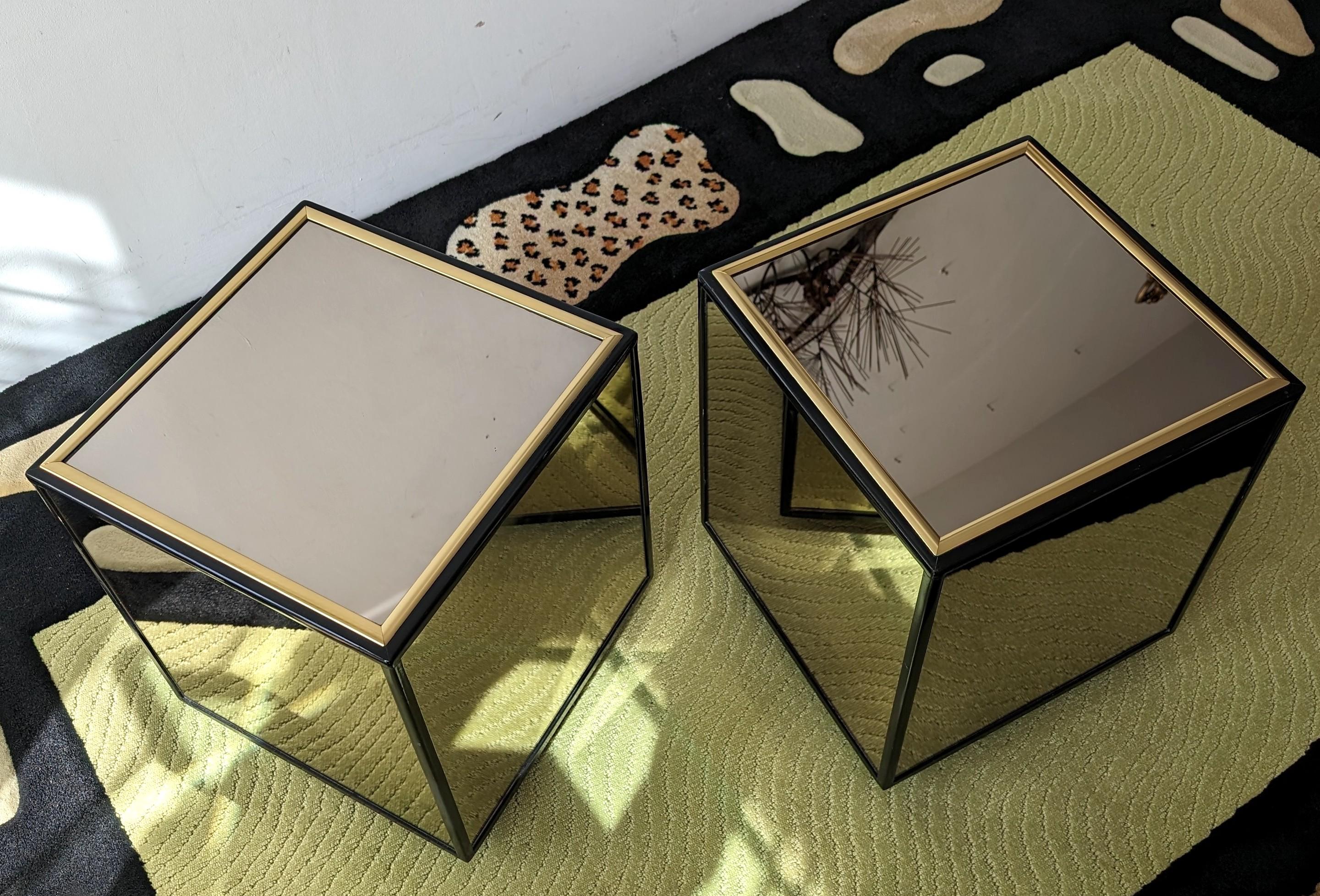 Metal Pair of vintage mirror & black lacquer cube side tables by Henredon, USA 1970s