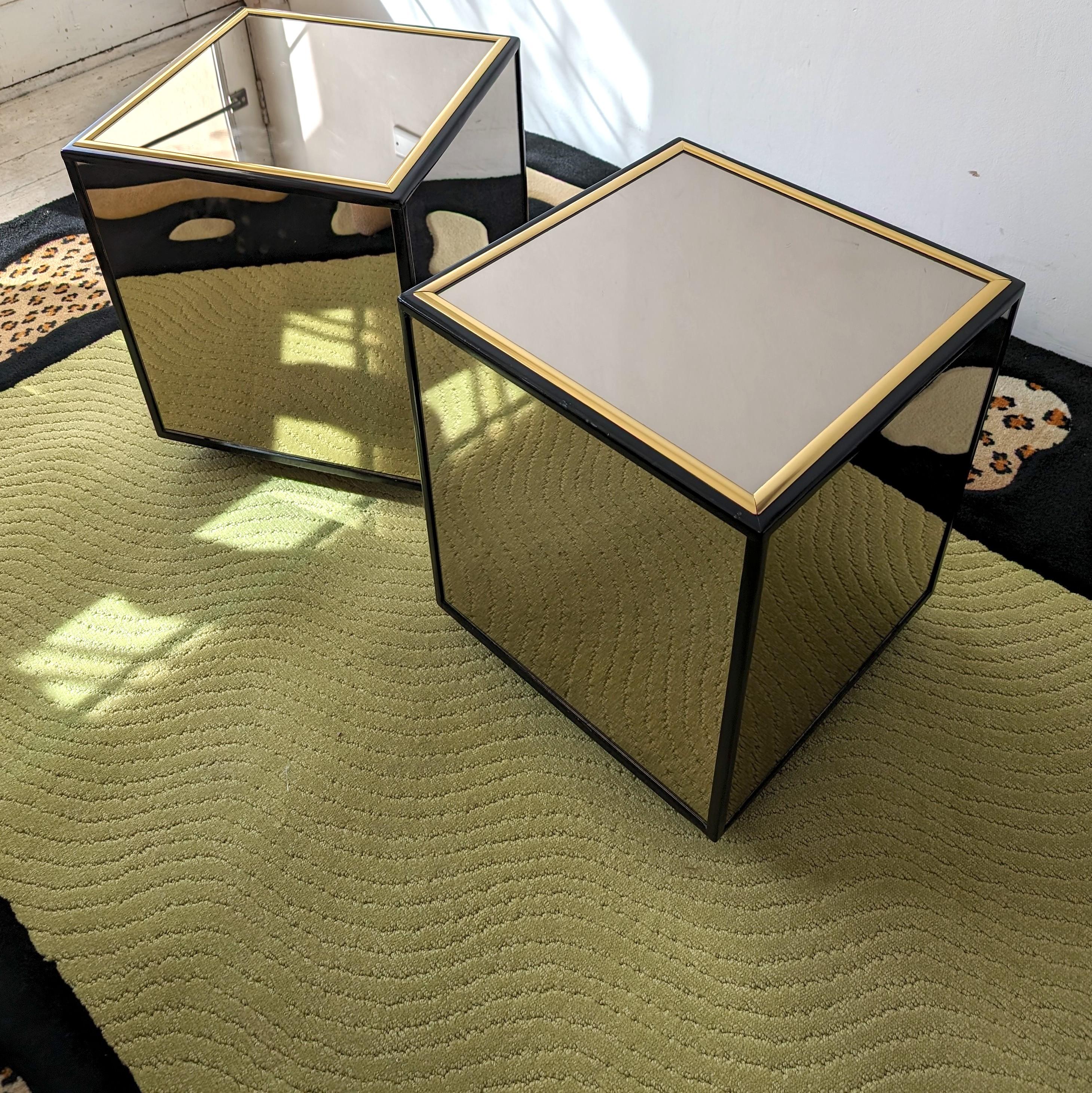 Pair of vintage mirror & black lacquer cube side tables by Henredon, USA 1970s 1