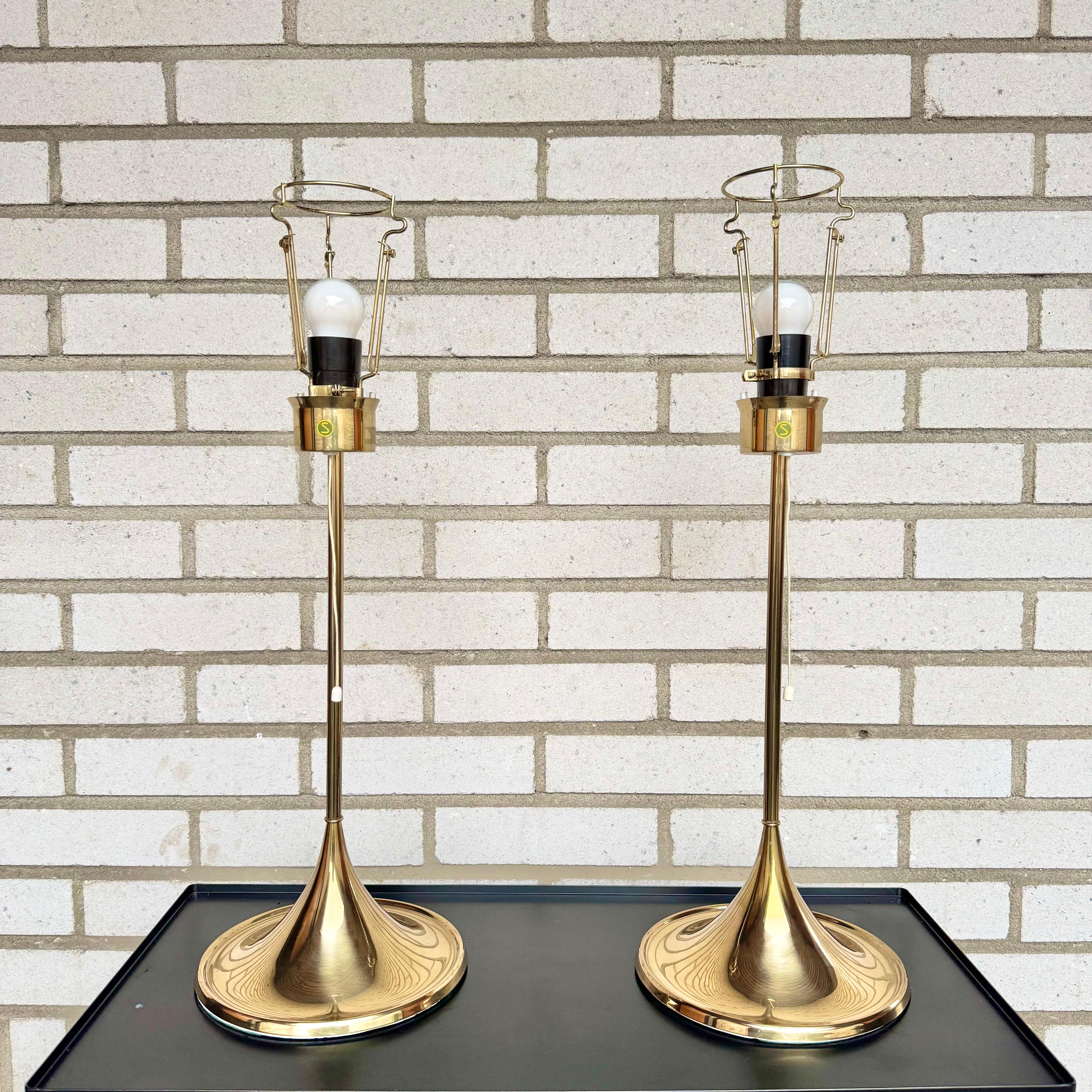 Scandinavian Modern Pair of Vintage Model B-024 Table Lamp from Bergbom, 1960s