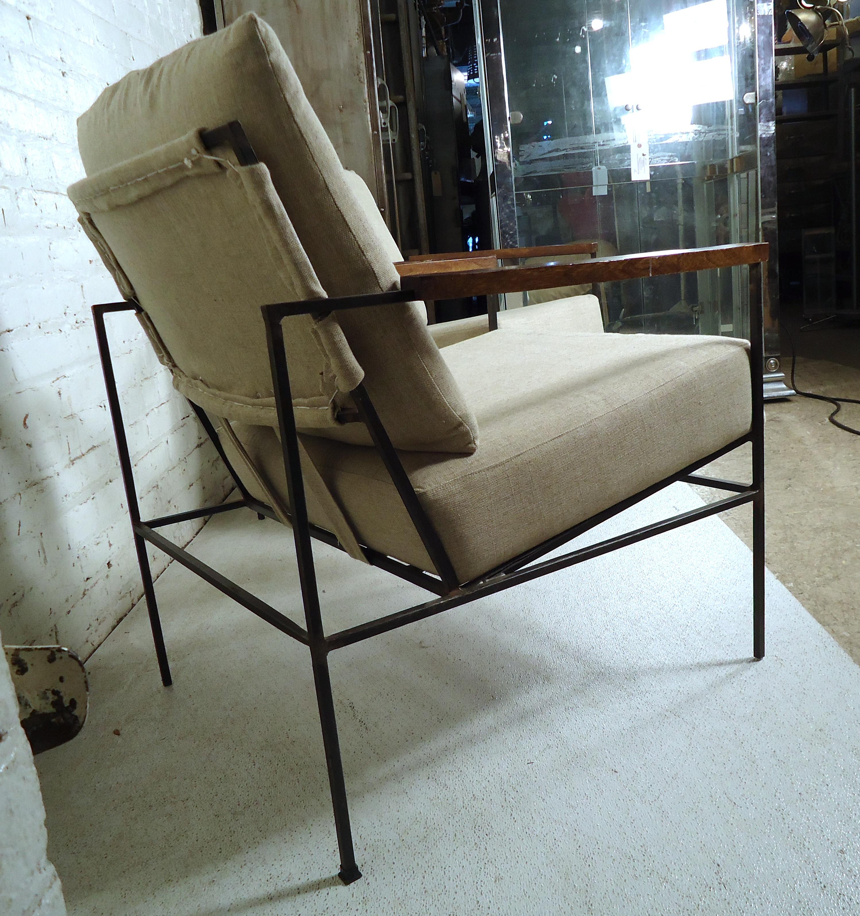 Pair of Vintage Modern McCobb Style Lounge Chairs 2