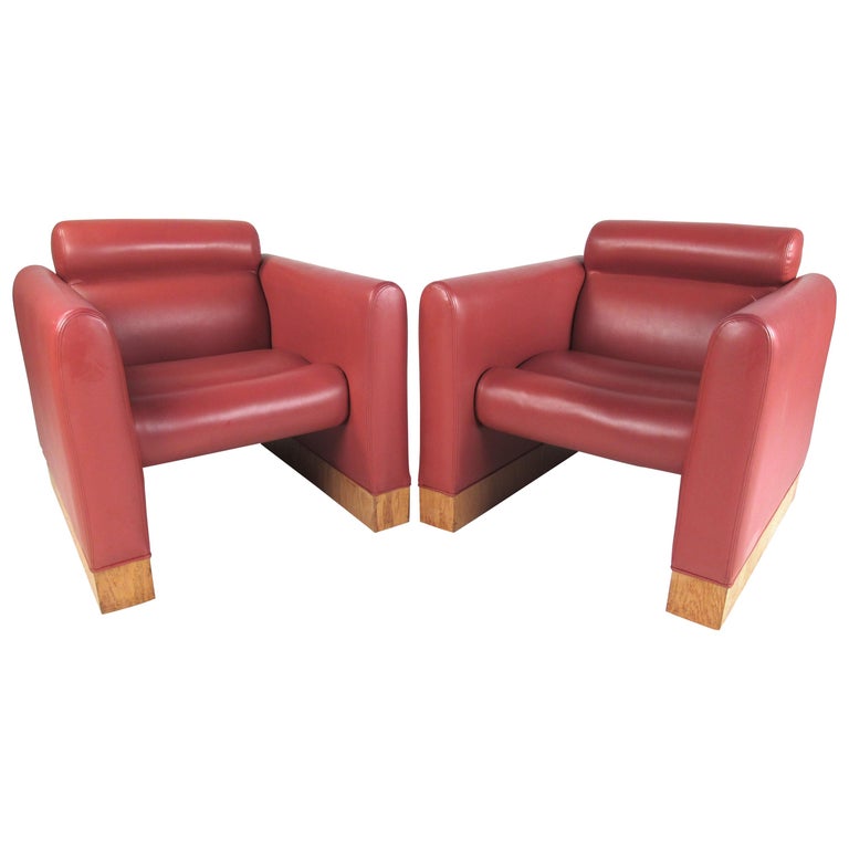 Pair of Vintage Modern Vinyl Lounge Chairs by Charlotte Chair Co. For