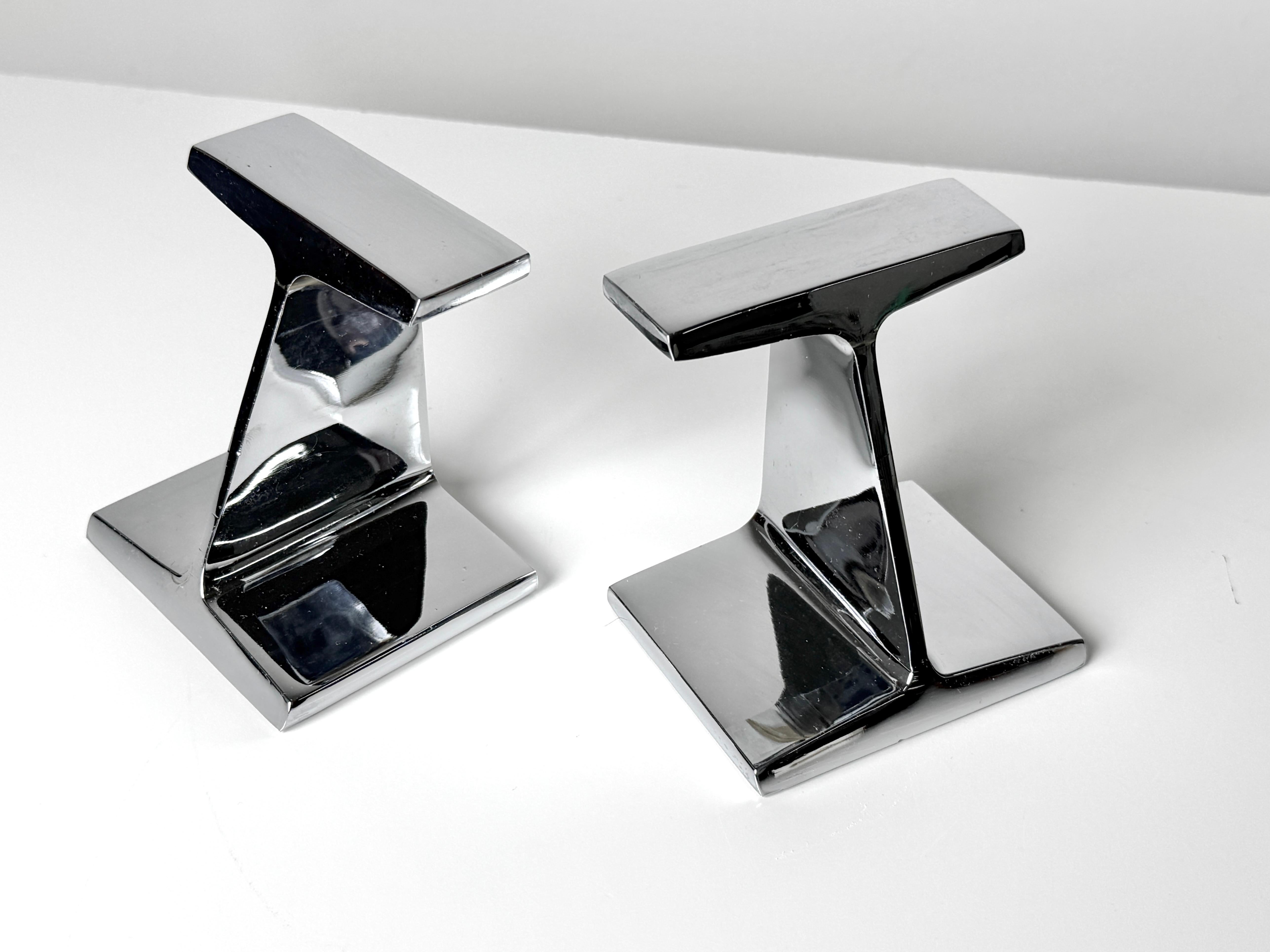 American Pair of Vintage Modernist Chromed Steel I Beam Bookends Bill Curry Style 1970s For Sale