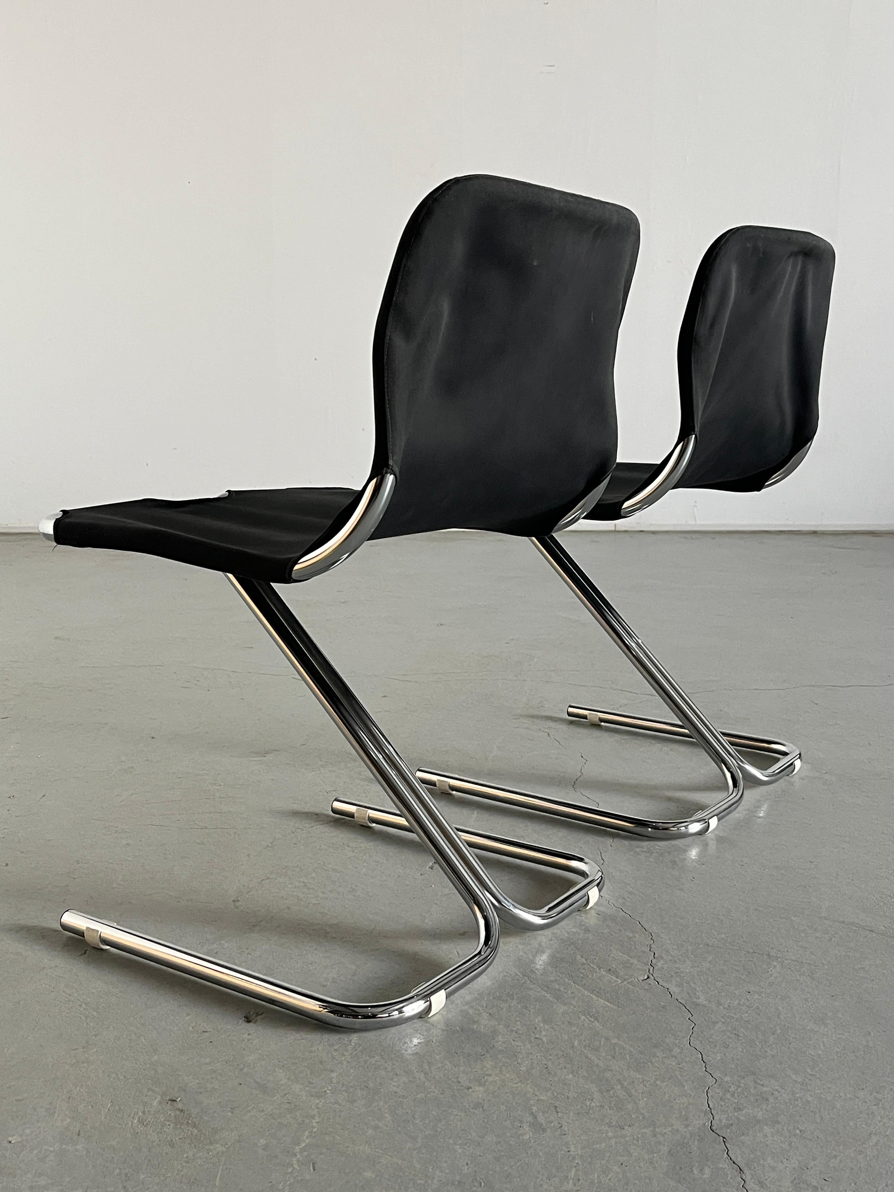 Steel Pair of Vintage Modernist 'Formula' Cantilever Dining Chairs by Dux, 1968 Sweden