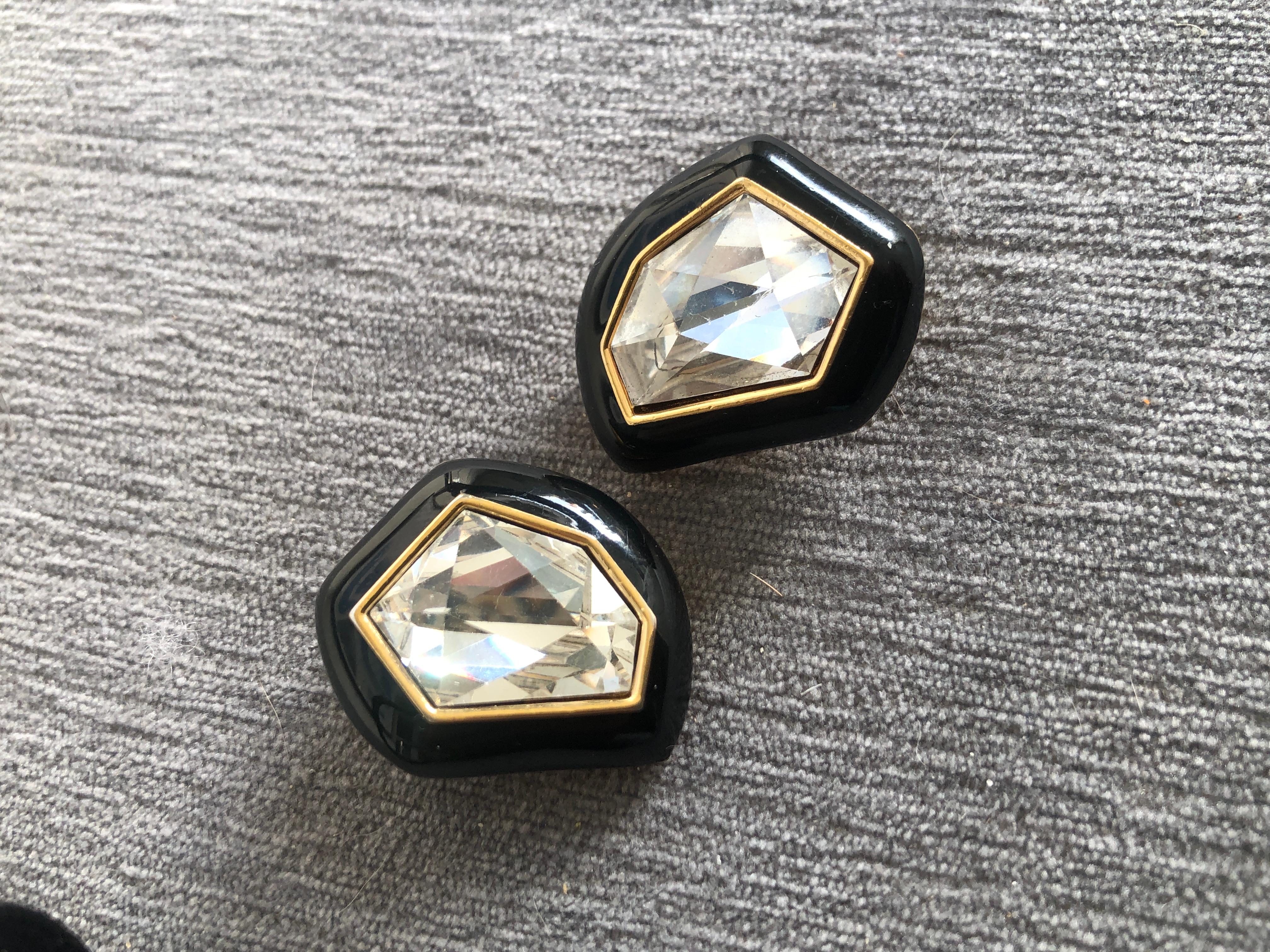Par de Pendientes de clip Glam modernistas vintage de Daniel Swarovski en venta 3
