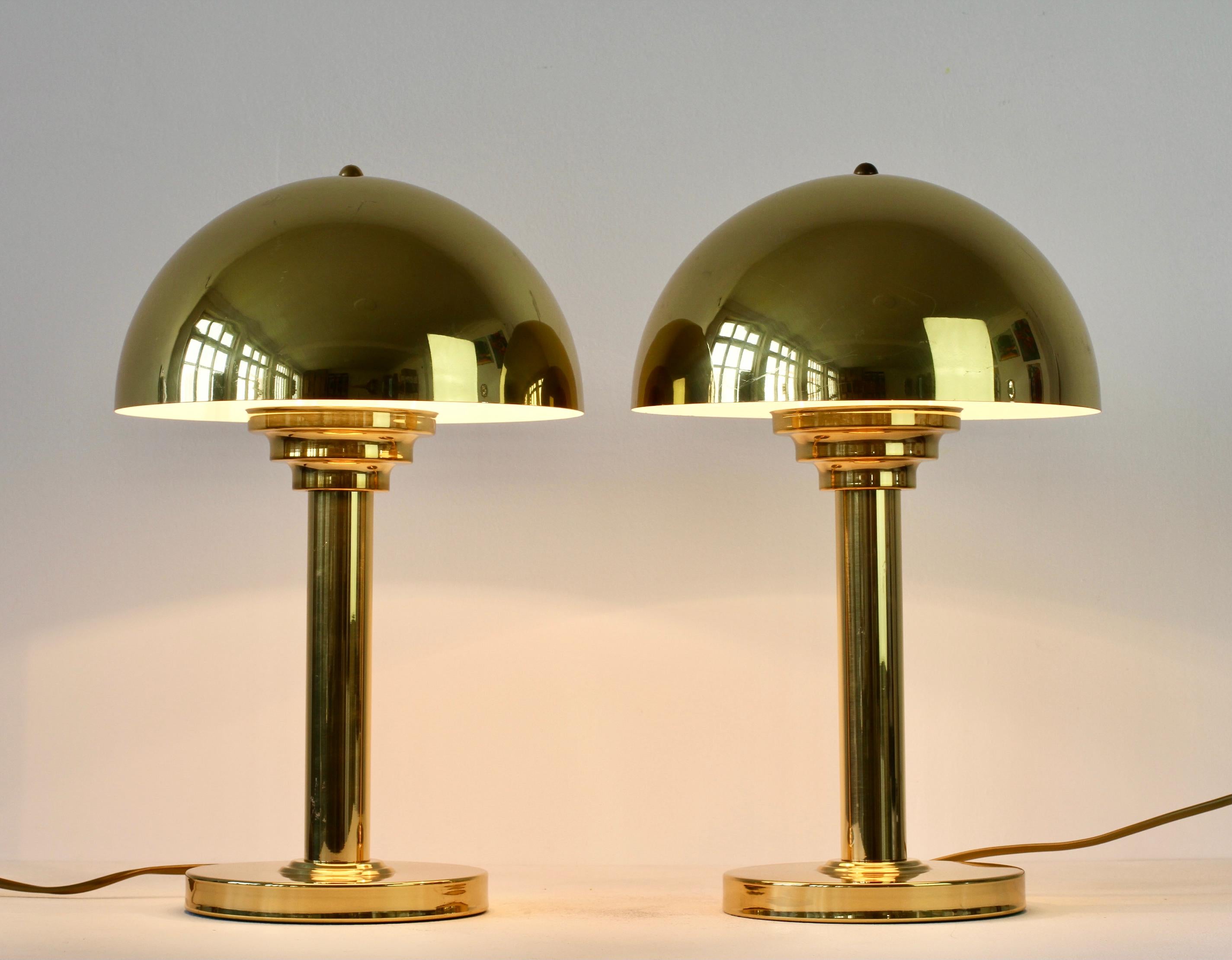 Mid-Century Modern Pair of Vintage Modernist Art Deco Style Polished Brass Table Lamps