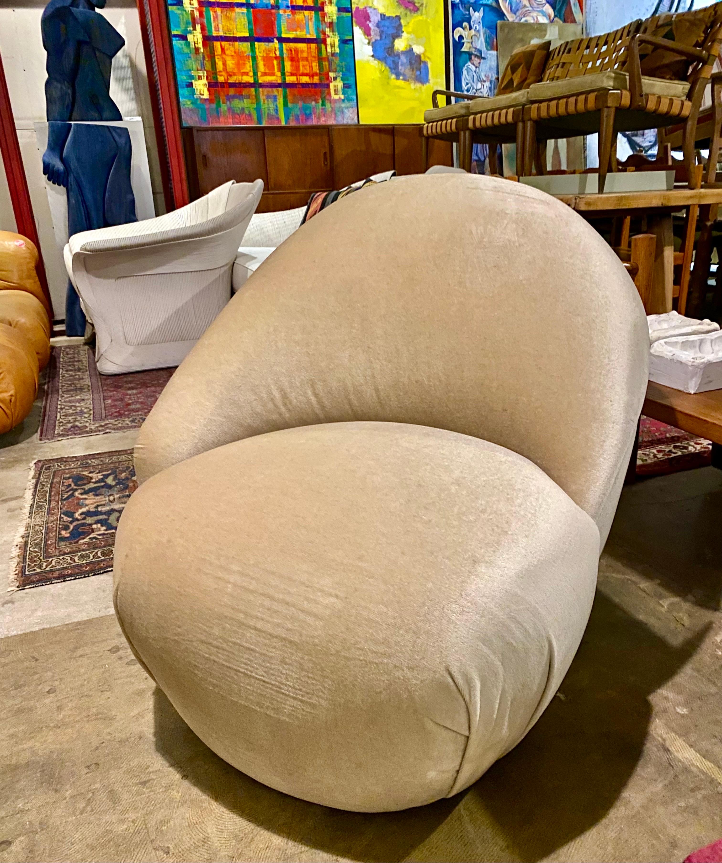 Pair of Vintage Mohair 'Romeo and Juliet' Lounge Chairs by J. Robert Scott In Good Condition In San Antonio, TX