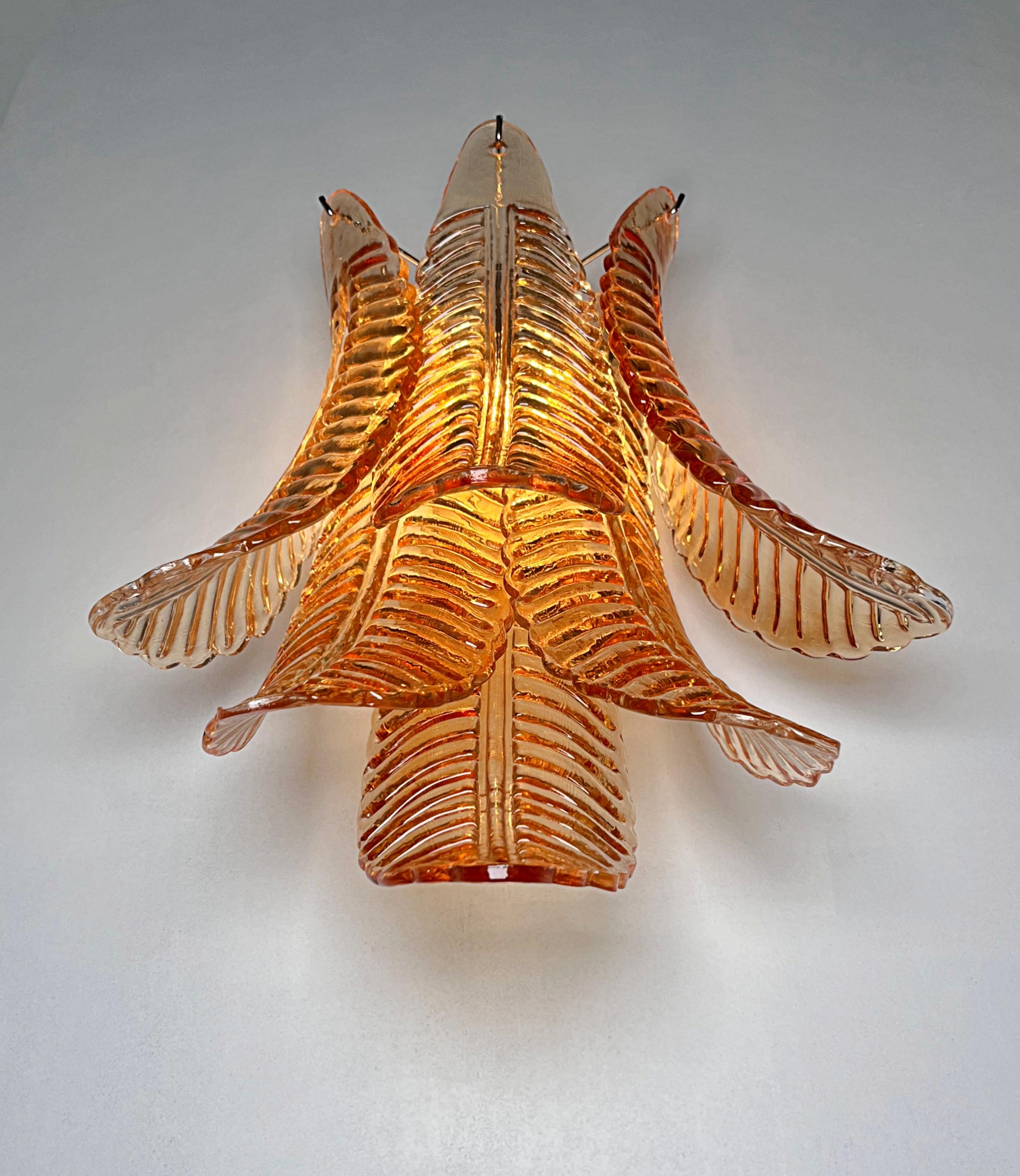 Pareja de apliques vintage de cristal Felci ámbar de Murano en venta 9