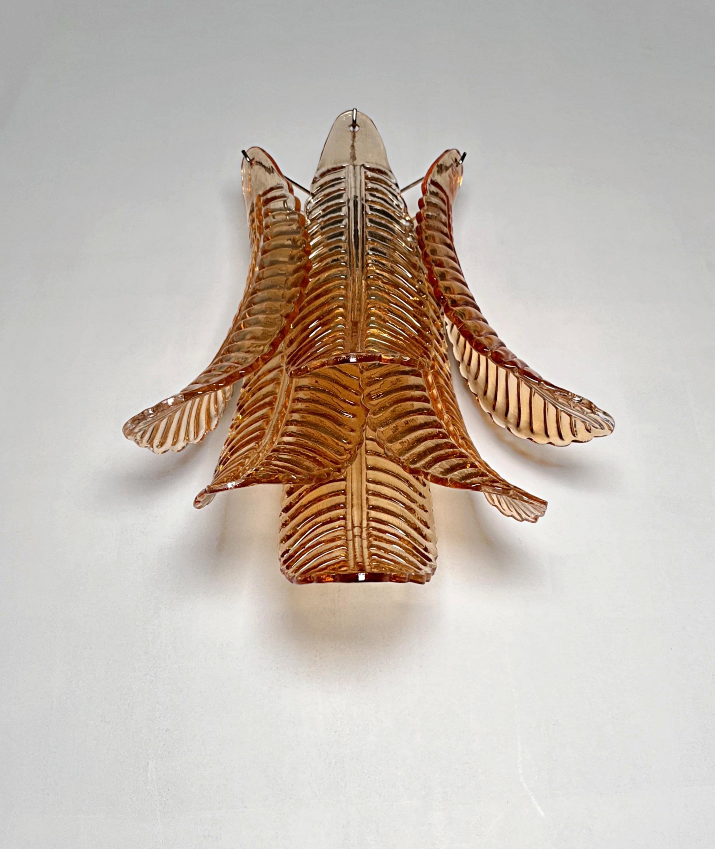 Pareja de apliques vintage de cristal Felci ámbar de Murano siglo XX en venta