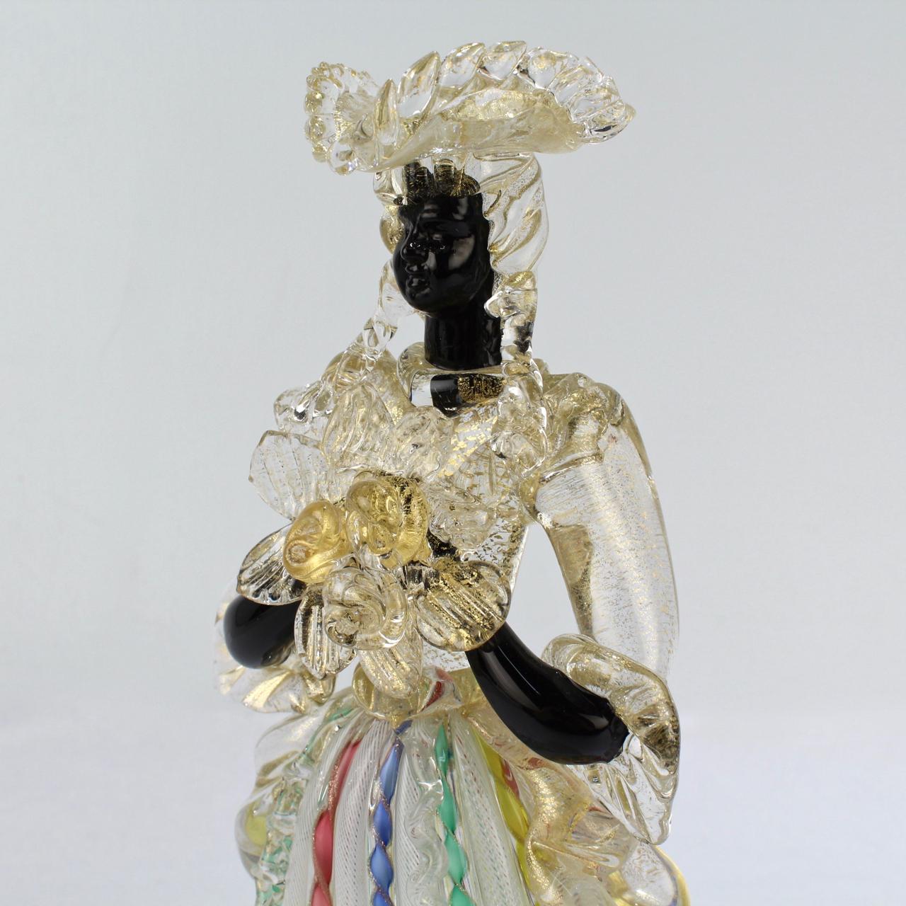 Pair of Vintage Murano Glass Lady and Gentleman Figurines In Good Condition In Philadelphia, PA
