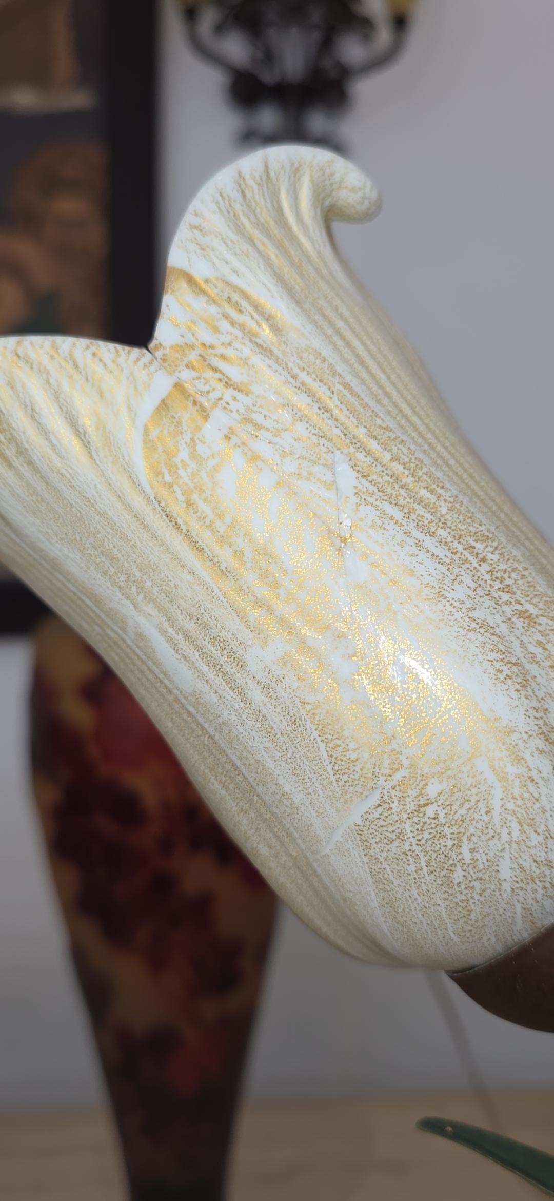 Paar Blumenvasen aus Murano-Glas um 1980 im Angebot 11