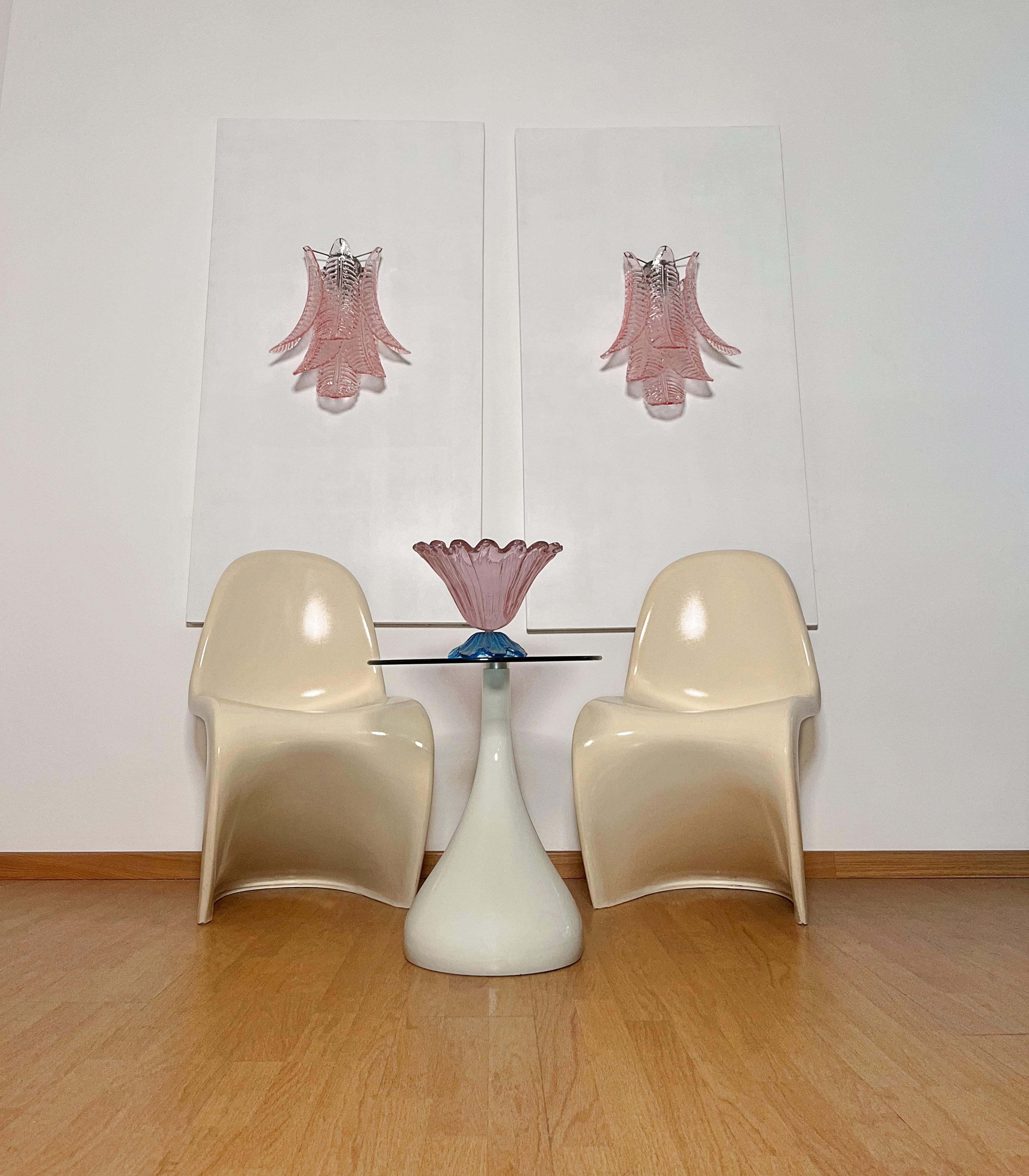 Mid-Century Modern Pair of vintage Murano pink Felci Glass wall sconces For Sale