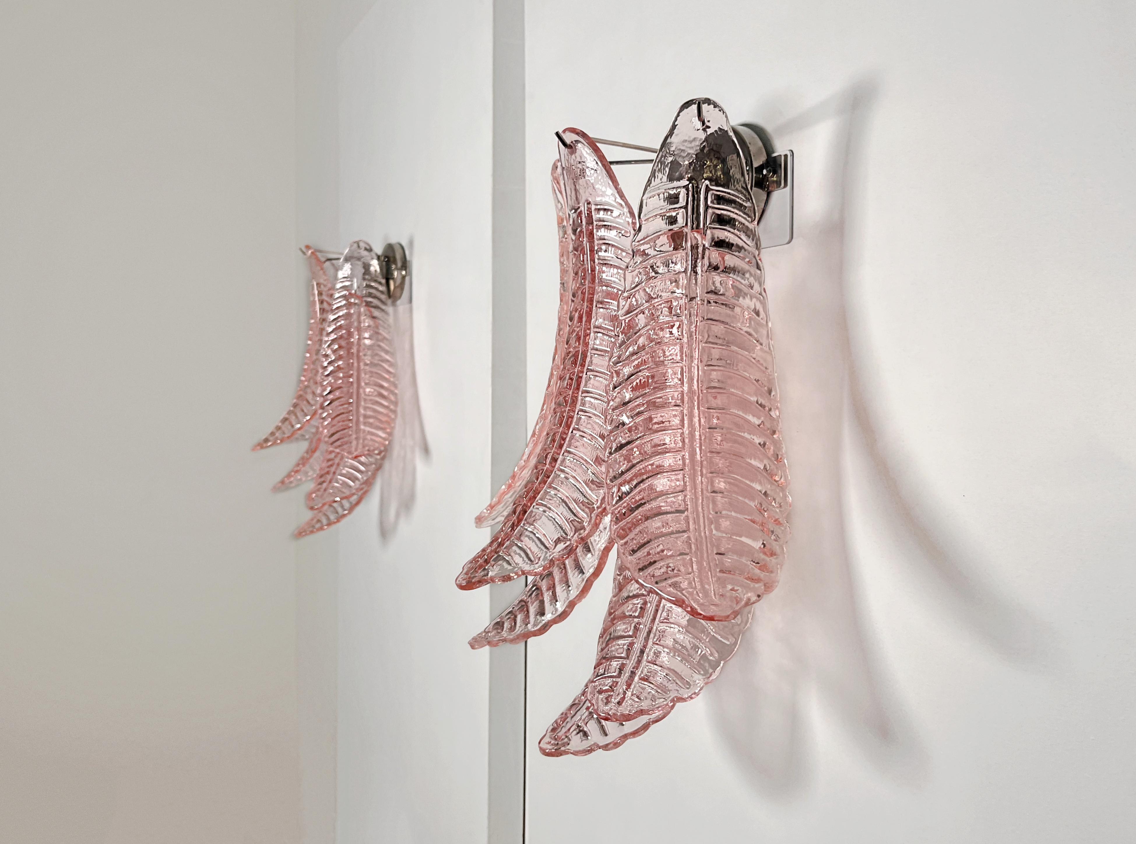 Galvanized Pair of vintage Murano pink Felci Glass wall sconces For Sale