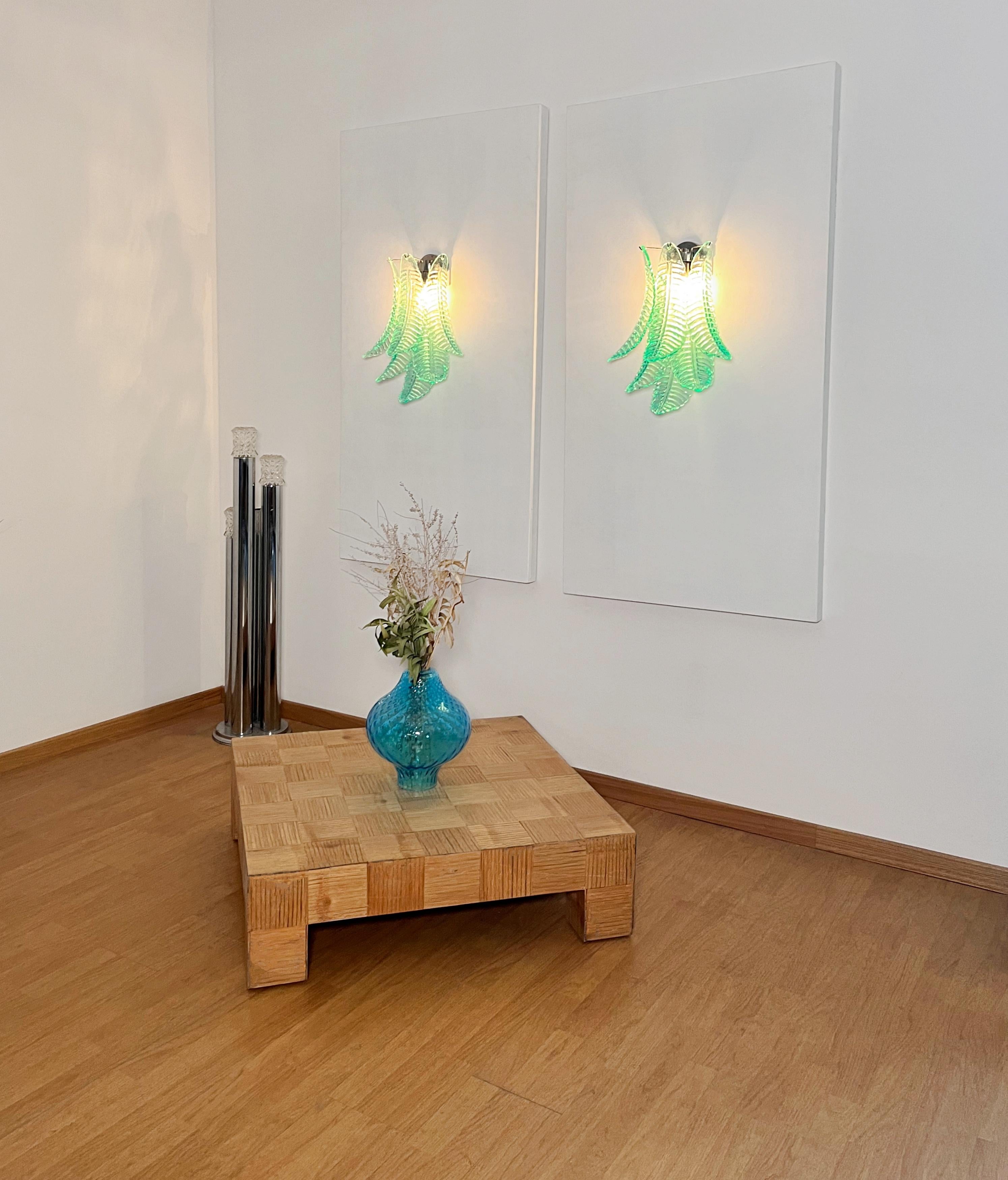 Pair of vintage Murano turquoise Felci Glass wall sconces en venta 5
