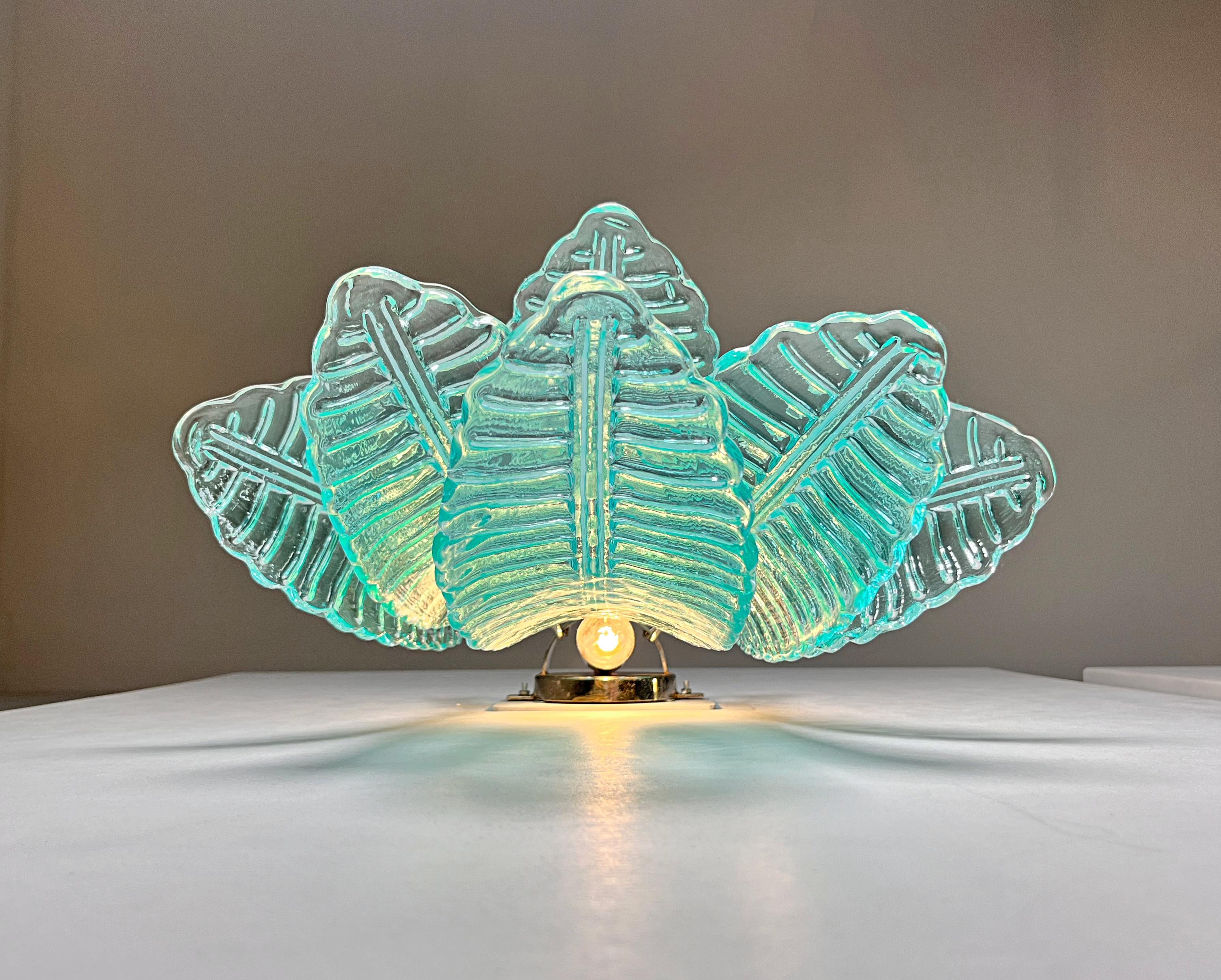 Pair of vintage Murano turquoise Felci Glass wall sconces en venta 12