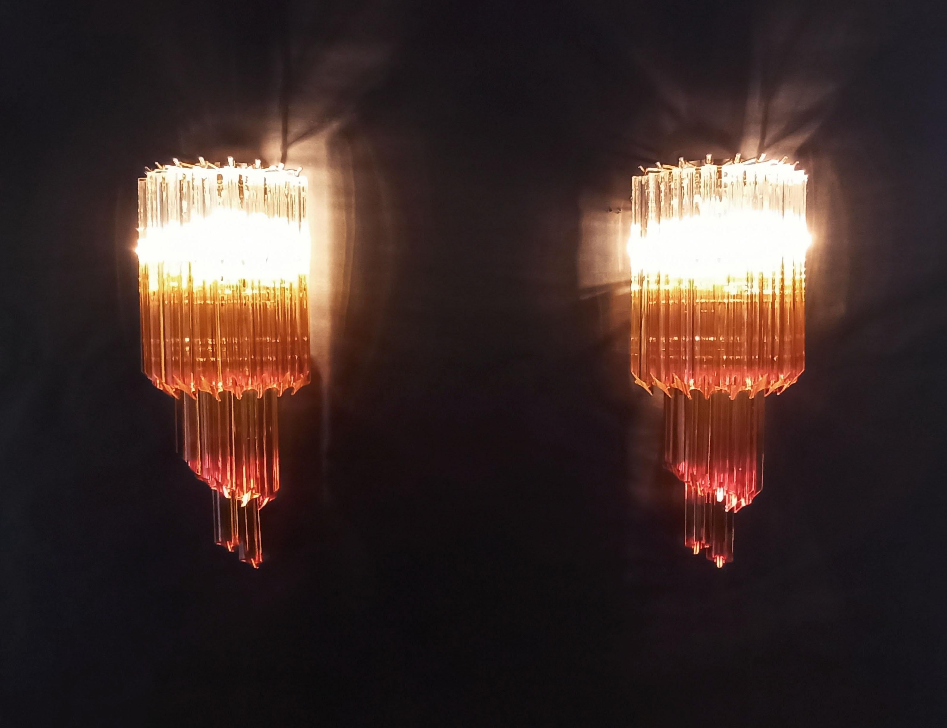 Pair of Vintage Murano Wall Sconce, 32 Quadriedri Trasparent and Amber Prism For Sale 3
