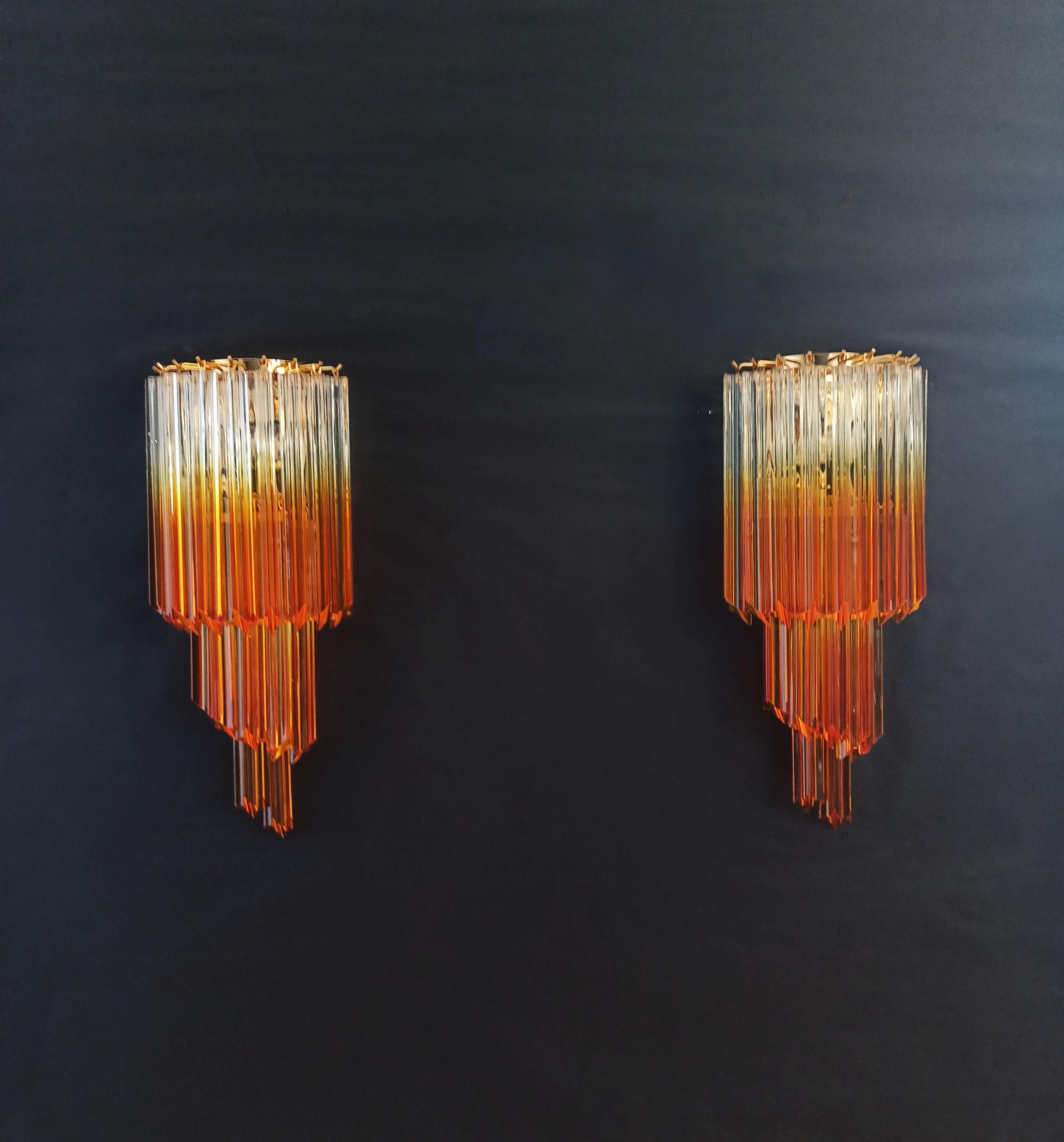 Blown Glass Pair of Vintage Murano Wall Sconce, 32 Quadriedri Trasparent and Amber Prism For Sale