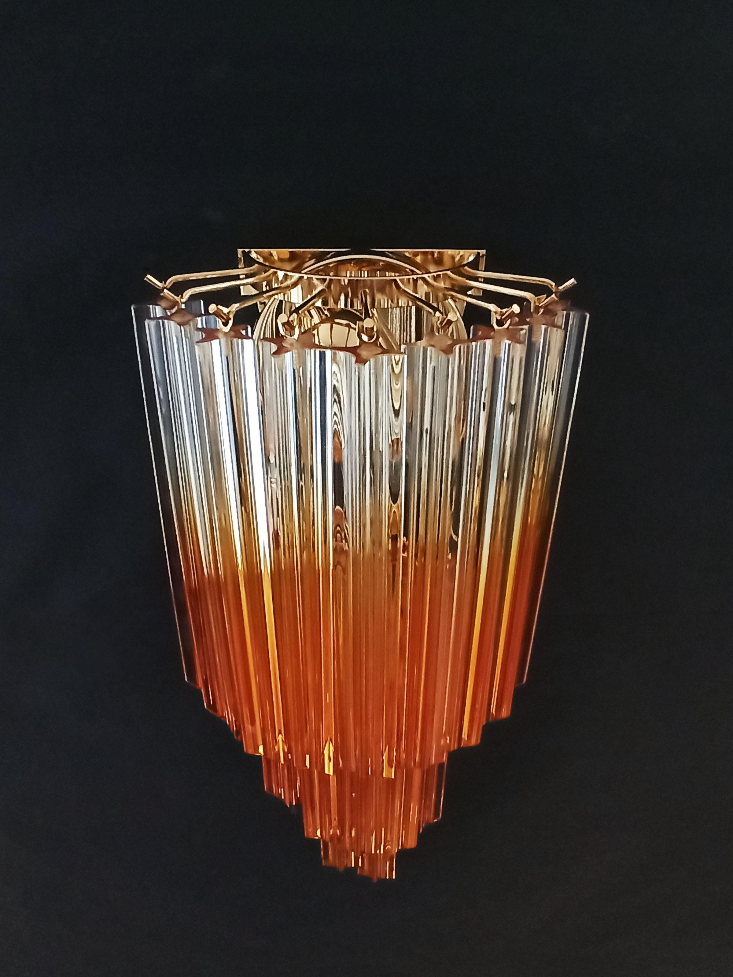 Pair of Vintage Murano Wall Sconce, 32 Quadriedri Trasparent and Amber Prism For Sale 1