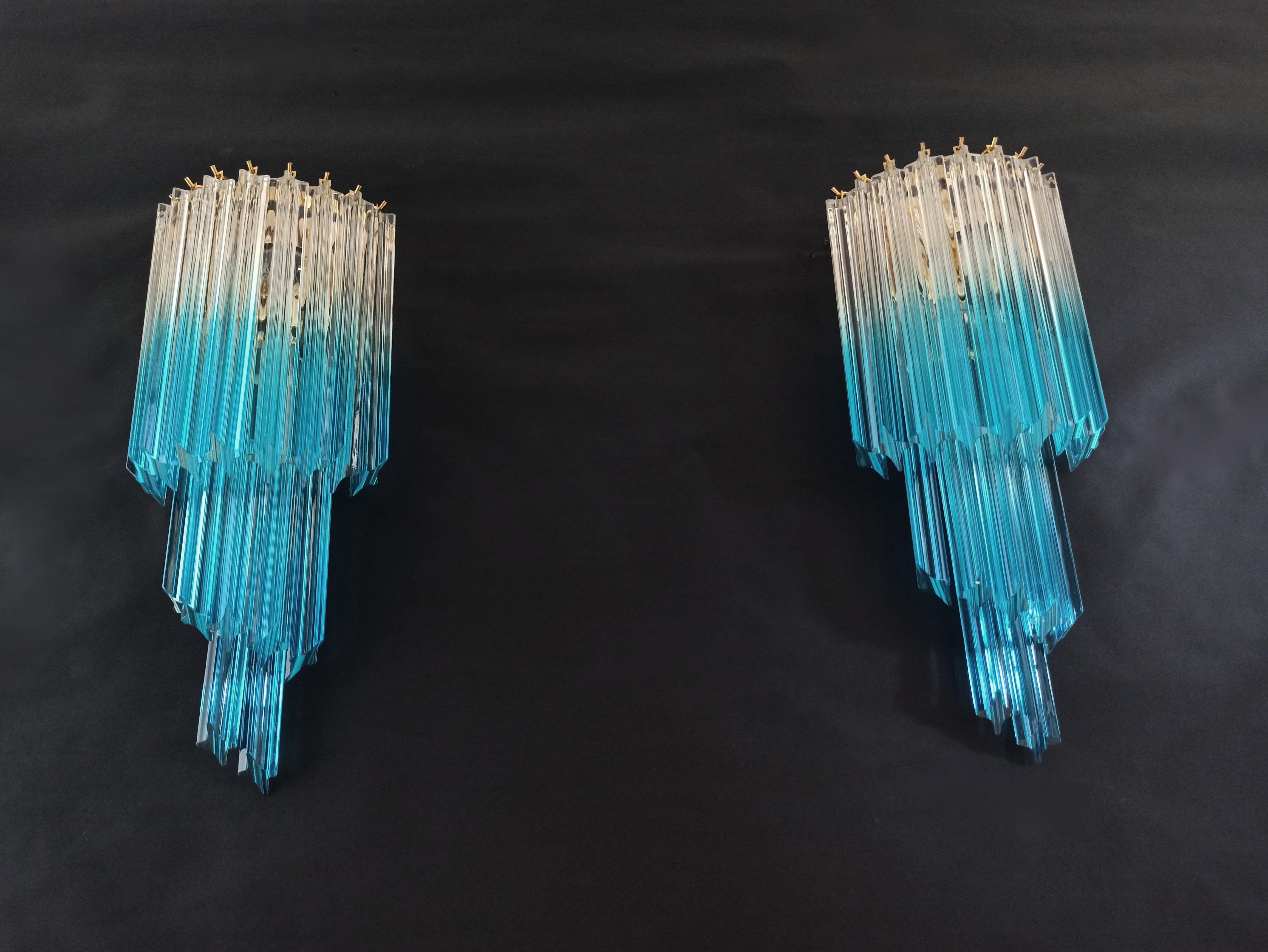 Late 20th Century Pair of Vintage Murano Wall Sconce, 32 Quadriedri Transparent and Blue Prism