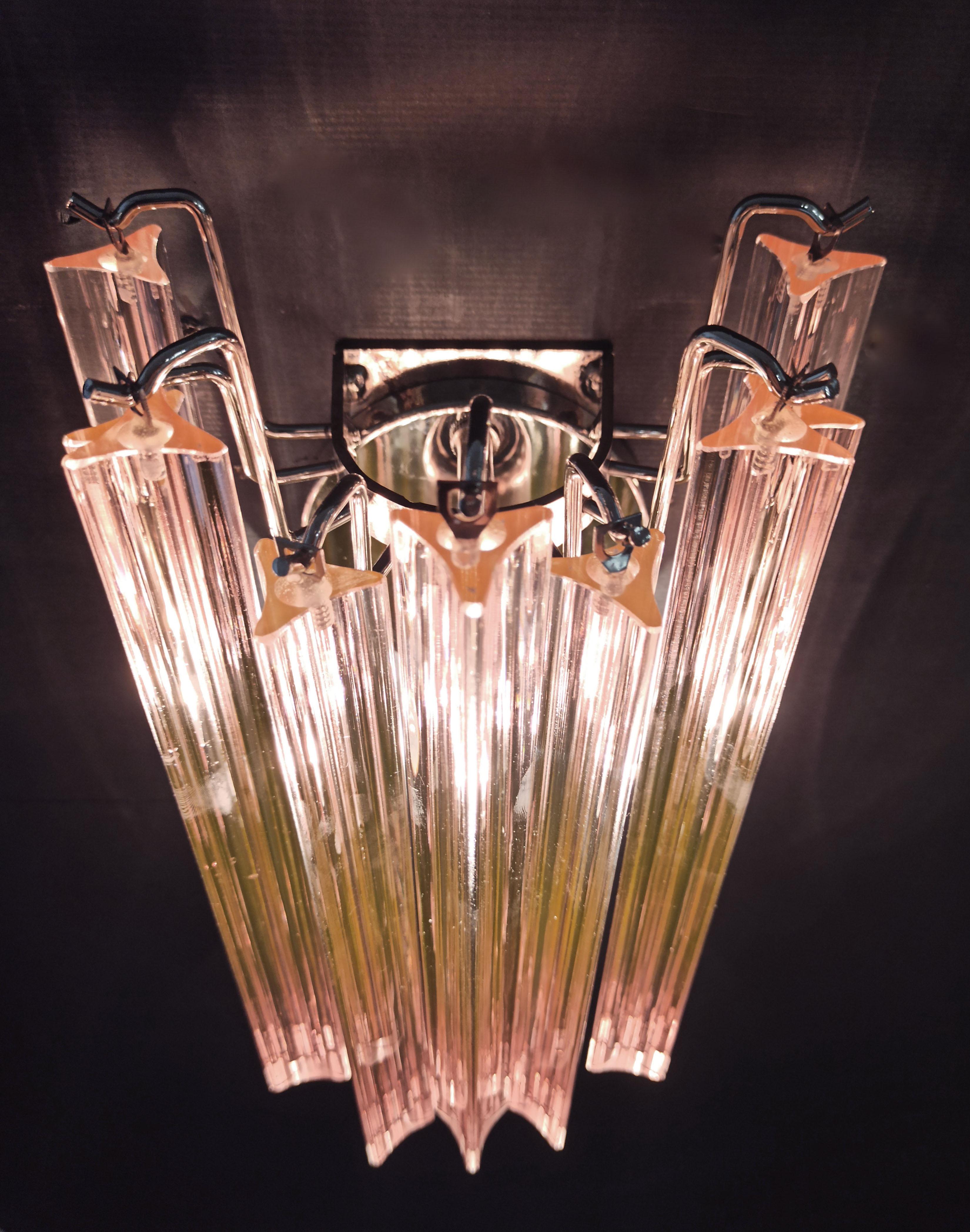 Pair of Vintage Murano Wall Sconce, 9 Pink Triedri For Sale 8