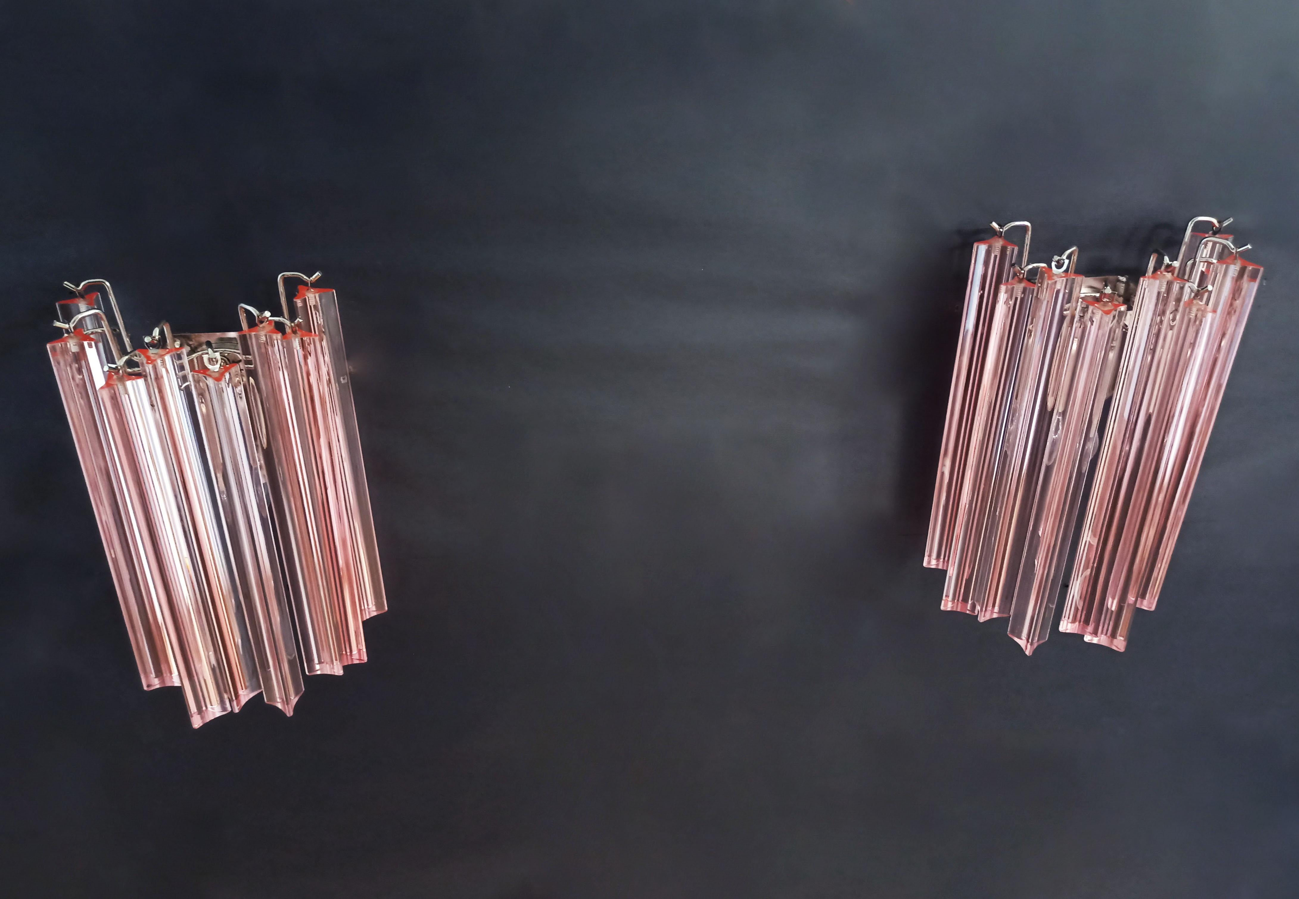 Galvanized Pair of Vintage Murano Wall Sconce, 9 Pink Triedri For Sale