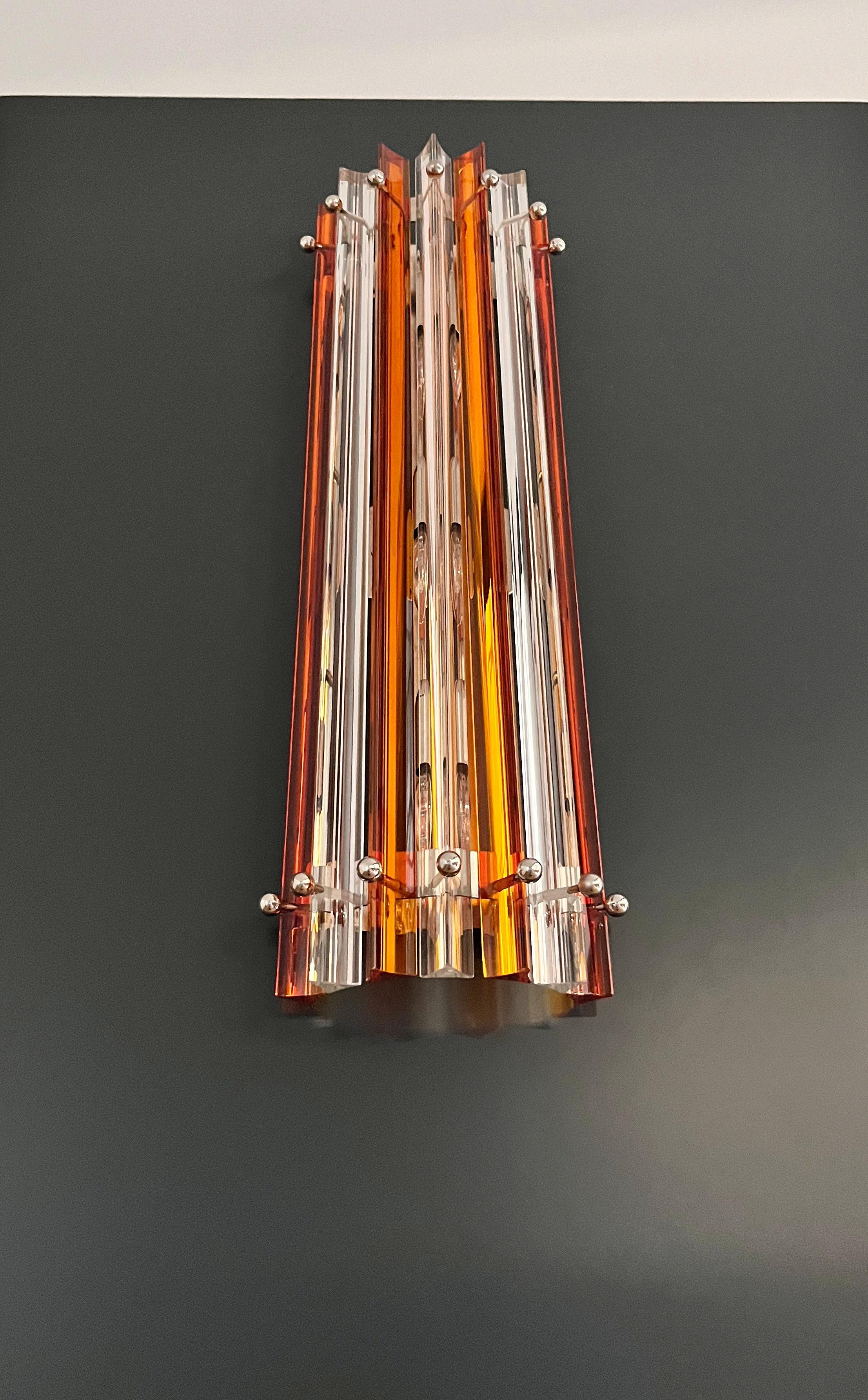 Pareja de apliques vintage de Murano - triedri claro y ámbar - Modelo columna Moderno de mediados de siglo en venta