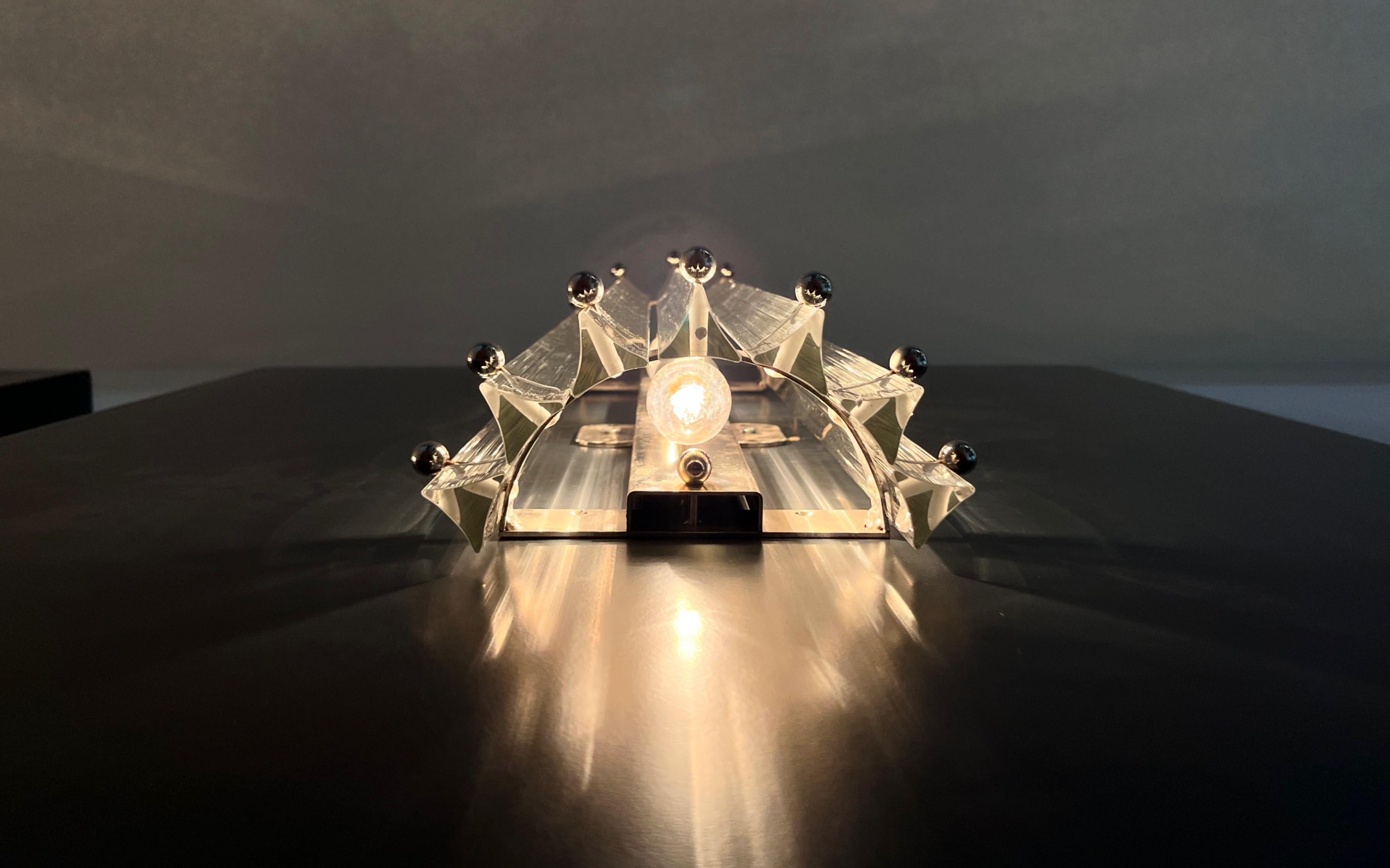 Coppia di applique vintage di Murano - triedri trasparenti - modello a colonna in vendita 7