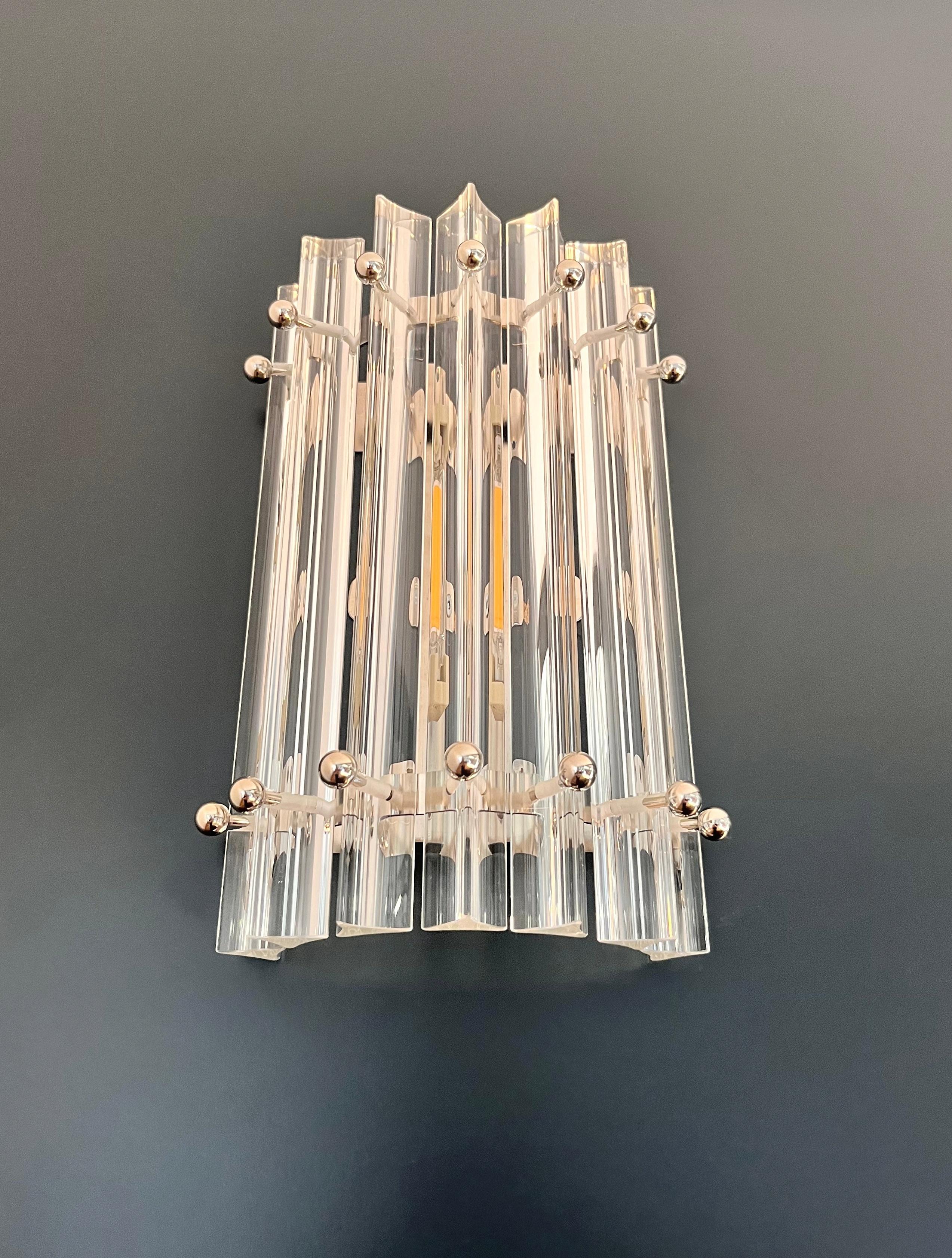 Pair of vintage Murano wall sconce – clear triedri -Column model In Good Condition For Sale In Gaiarine Frazione Francenigo (TV), IT