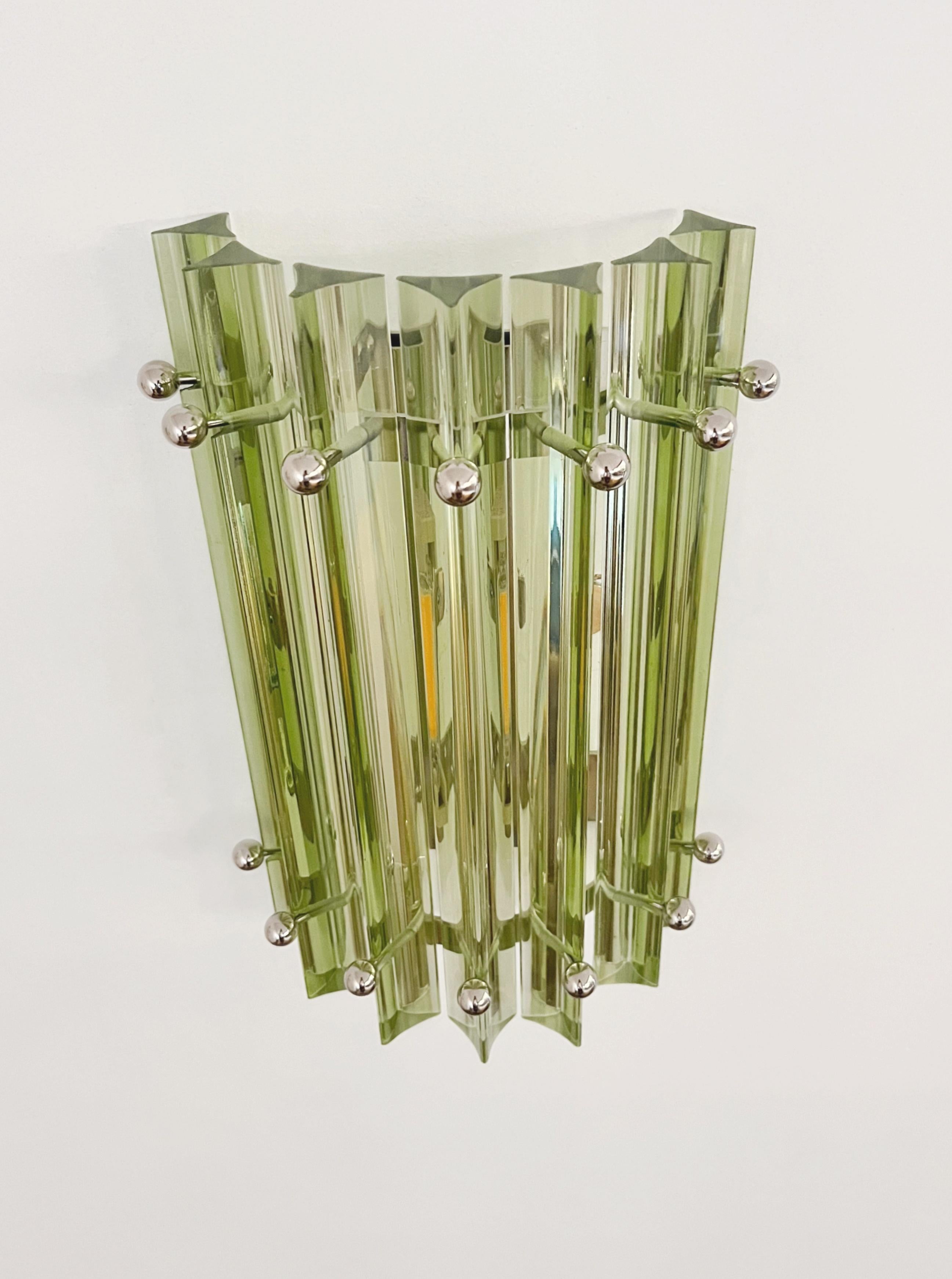 Pair of vintage Murano wall sconce – green triedri - Column model For Sale 1