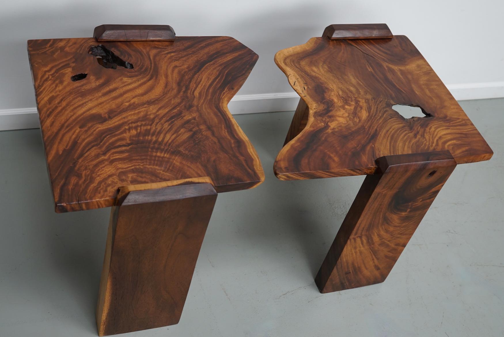 Pair of Vintage Natural Coffee Tables in Walnut, ca 1970/1980 For Sale 7