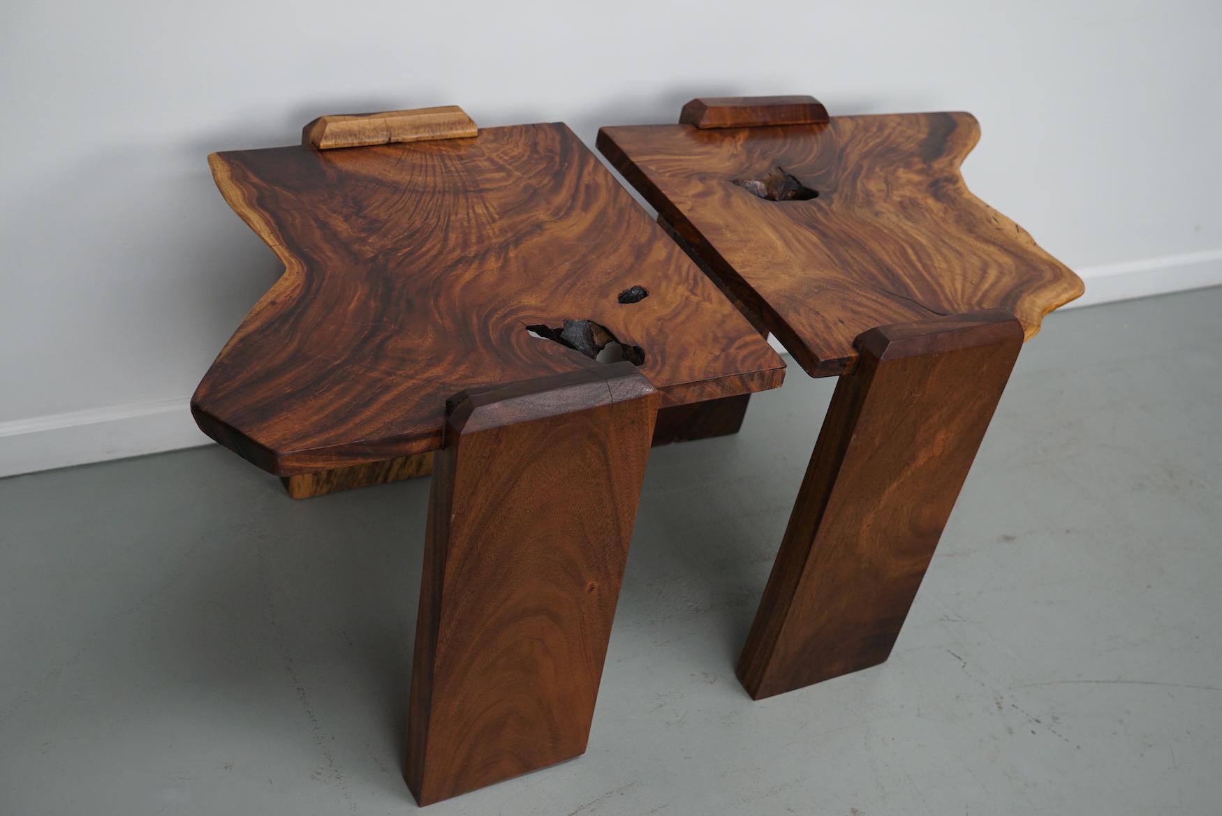 Pair of Vintage Natural Coffee Tables in Walnut, ca 1970/1980 For Sale 3