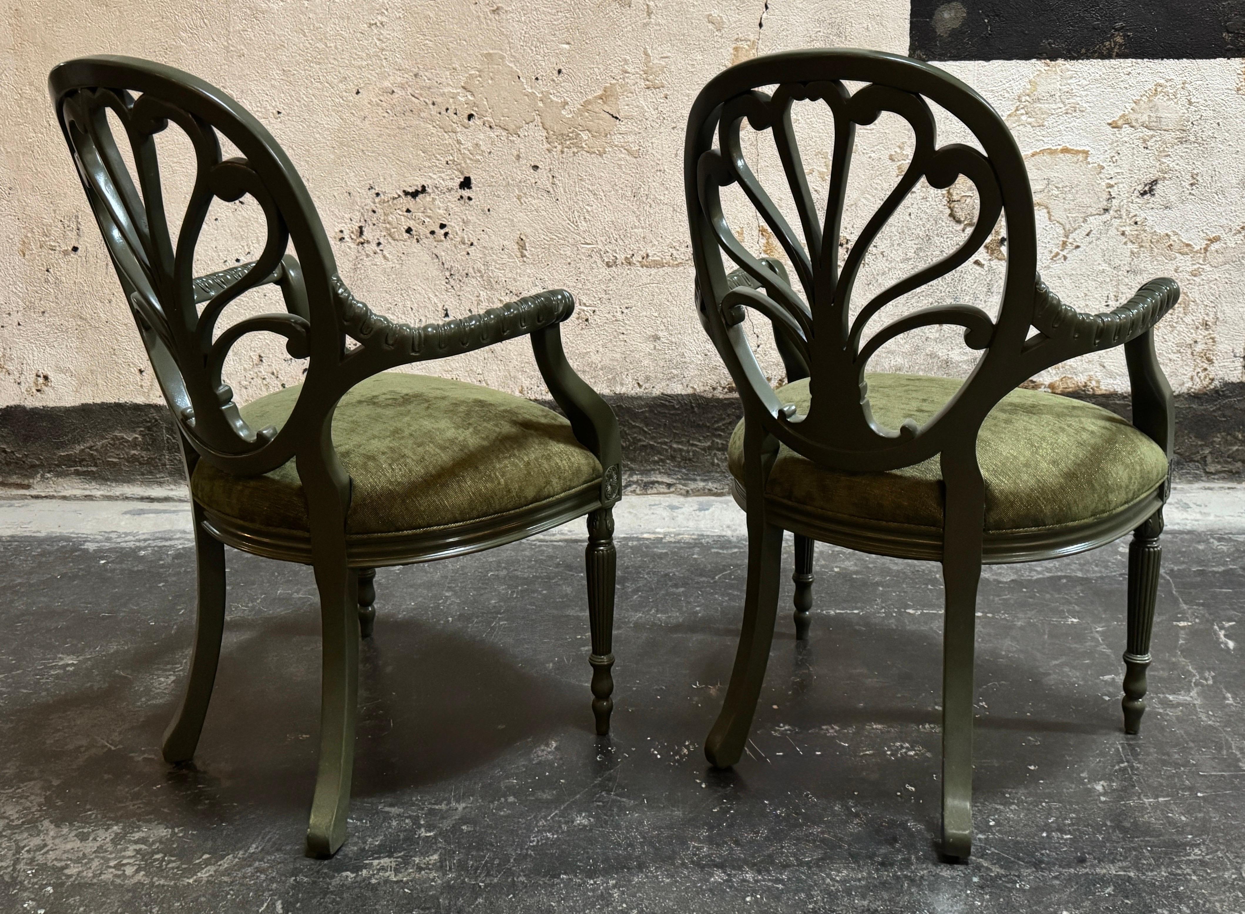 Hepplewhite Pair of Vintage Neoclassical Prince of Wales Fan Back Armchairs - Fully Restored For Sale