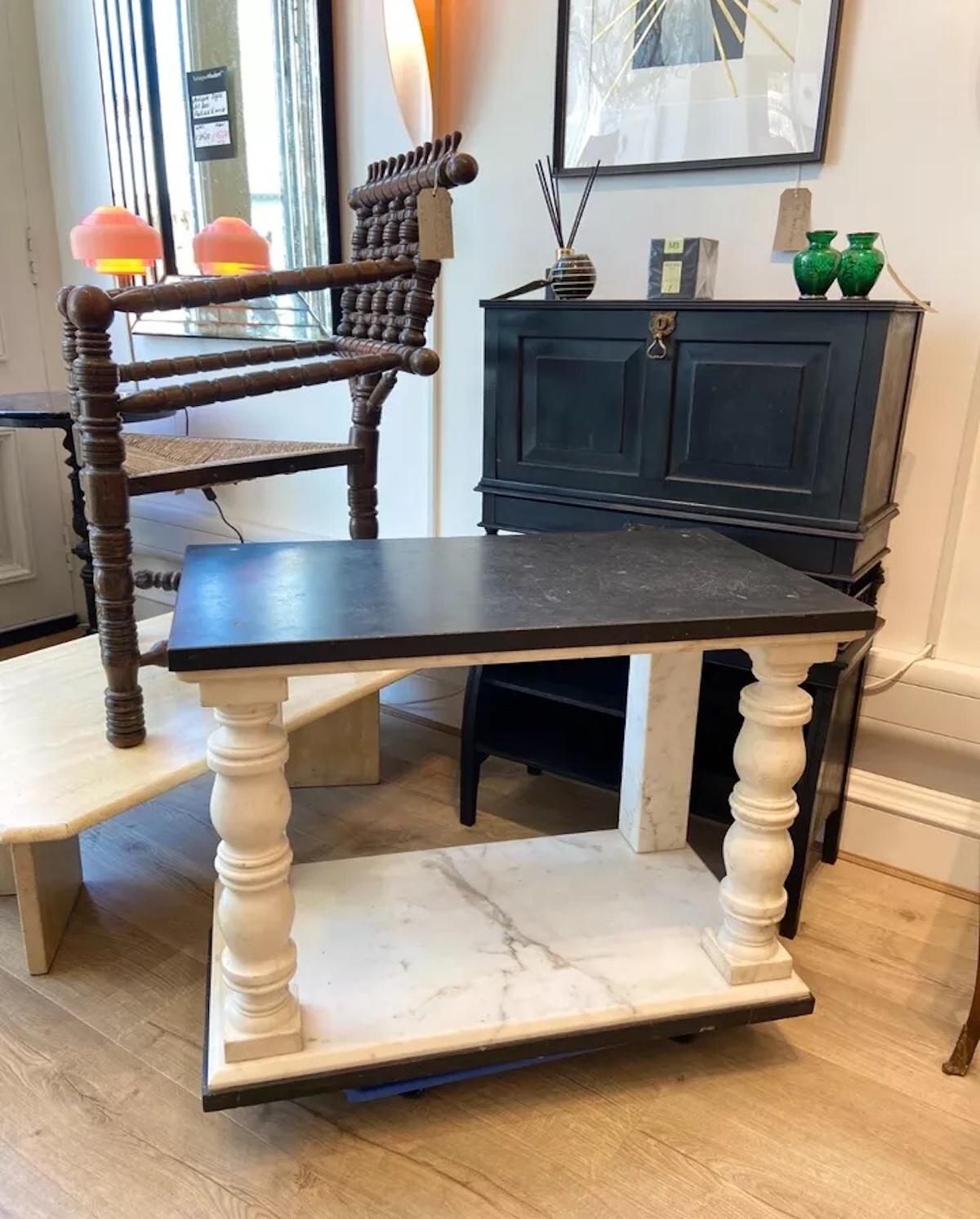 Marble Pair of vintage neoclassical style marble and slate side tables For Sale