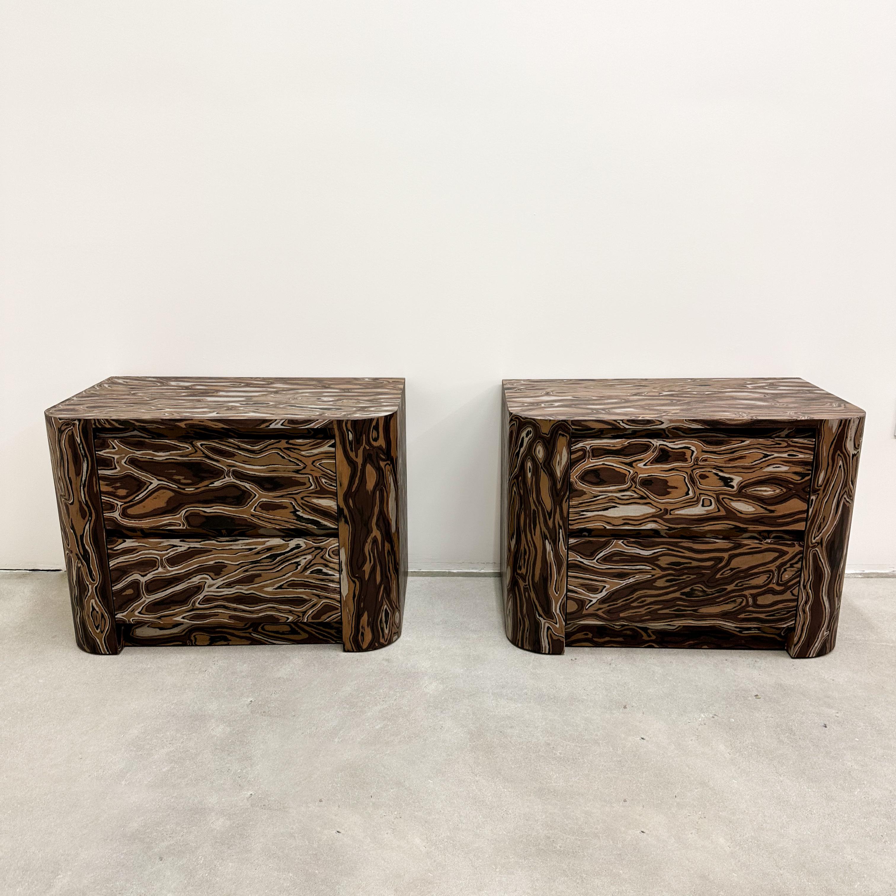 Pair of Vintage Night Stands With Kengo Kuma Veneer MCM 70s 80s Postmodern Retro In Excellent Condition For Sale In Palm Desert, CA