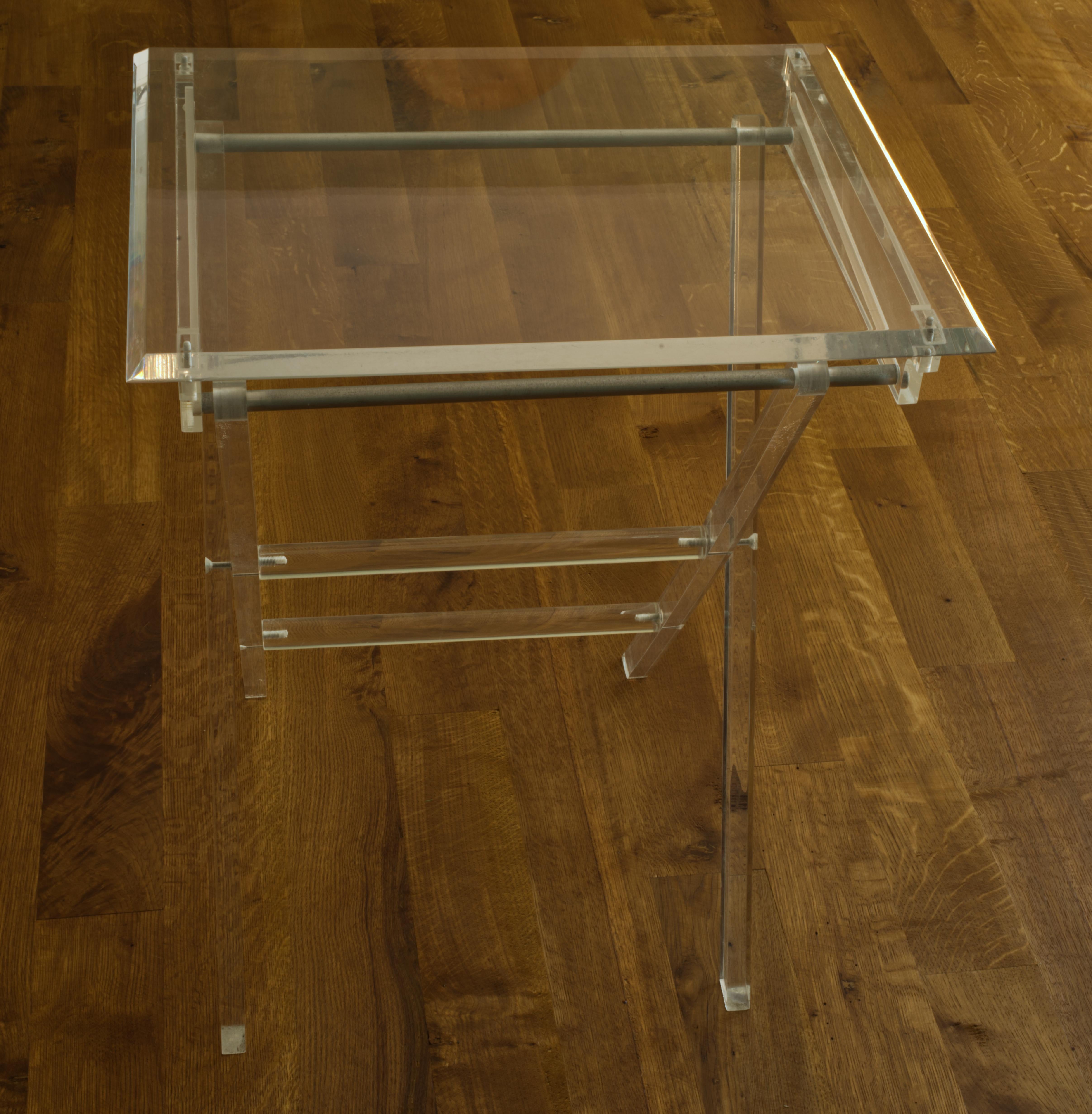 Mid-Century Modern Pair of Vintage Occasional Lucite Folding Tables, TV Trays For Sale