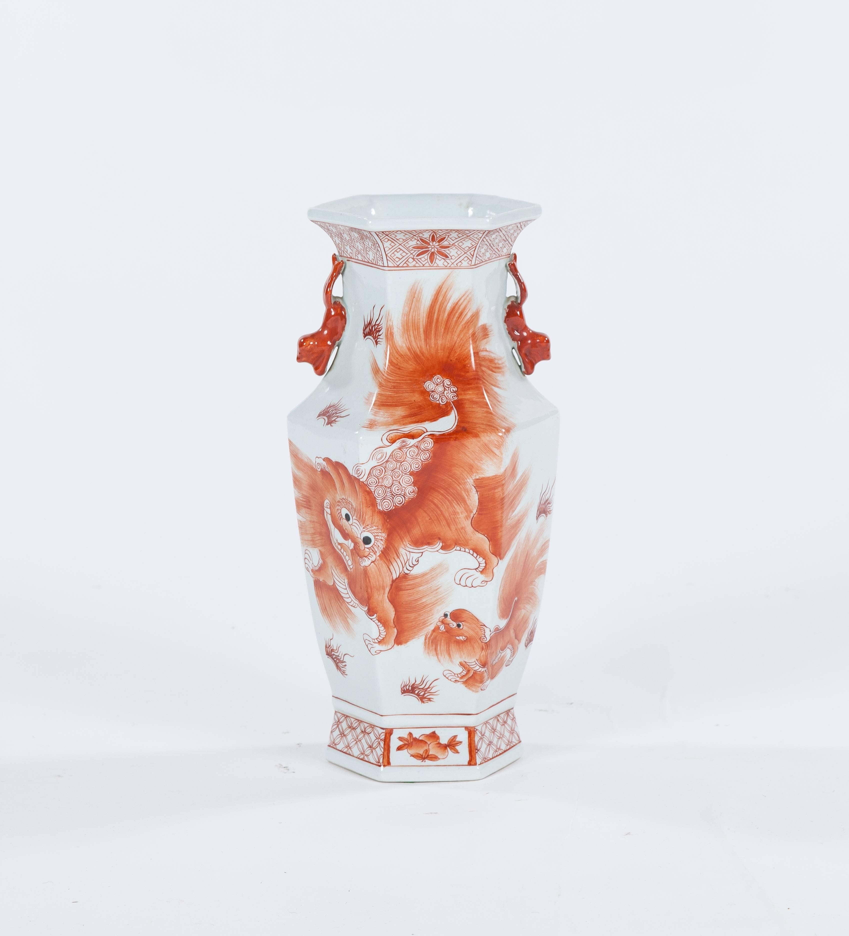 Chinese Export Pair of Vintage Orange and White Chinese Porcelain Vases, Early 20th Century For Sale